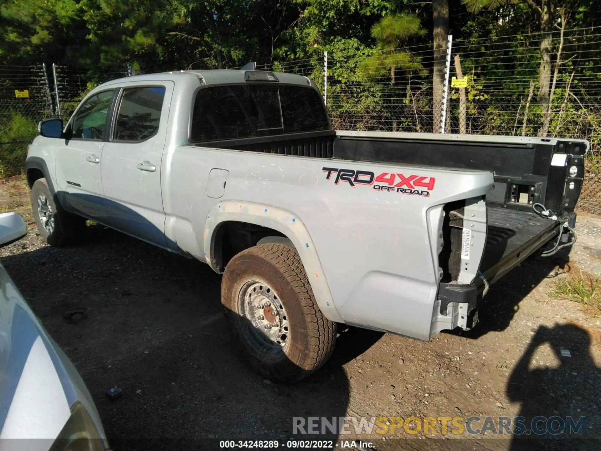 3 Фотография поврежденного автомобиля 3TMDZ5BN8KM071265 TOYOTA TACOMA 4WD 2019