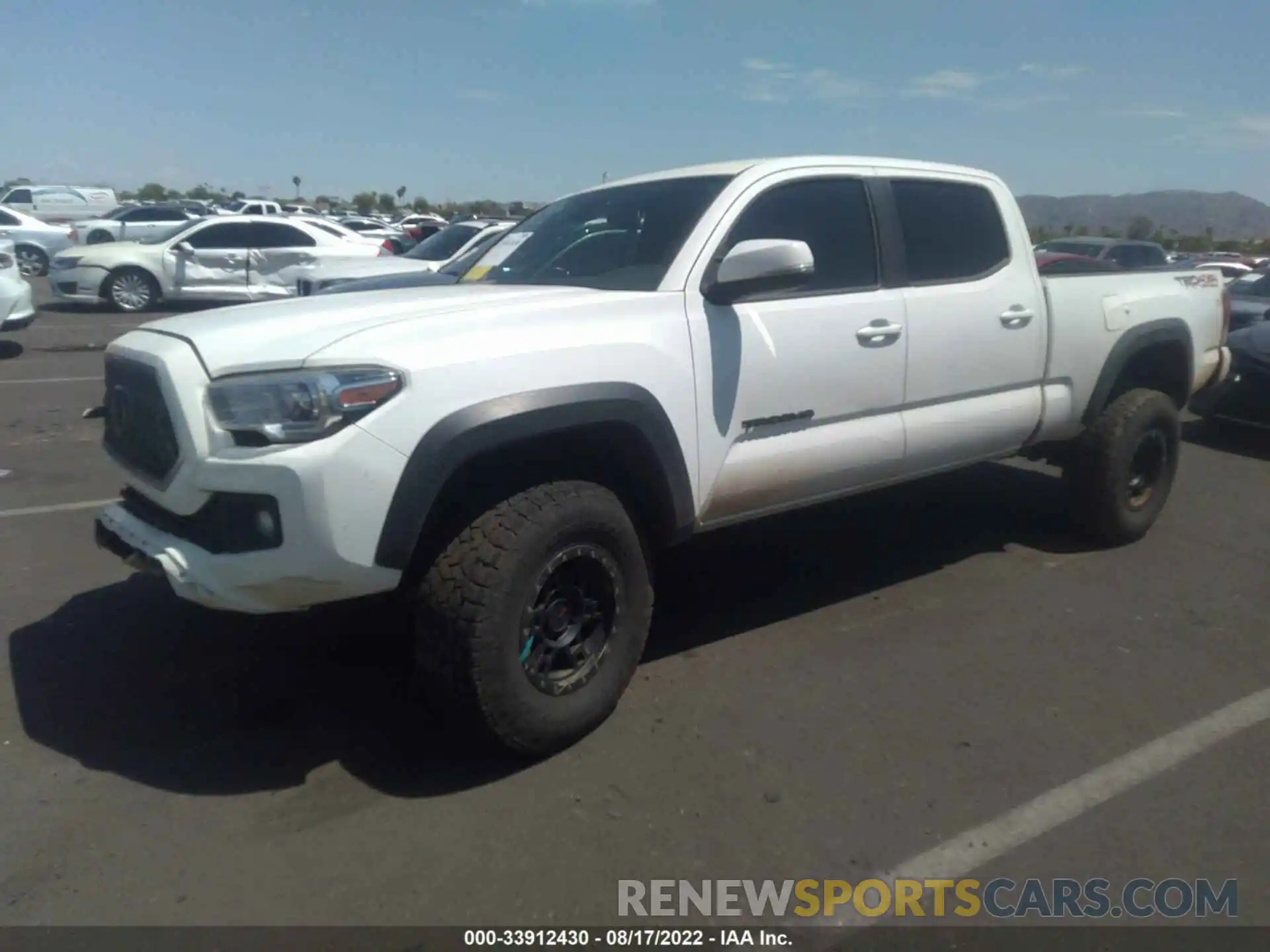 2 Photograph of a damaged car 3TMDZ5BN8KM072237 TOYOTA TACOMA 4WD 2019