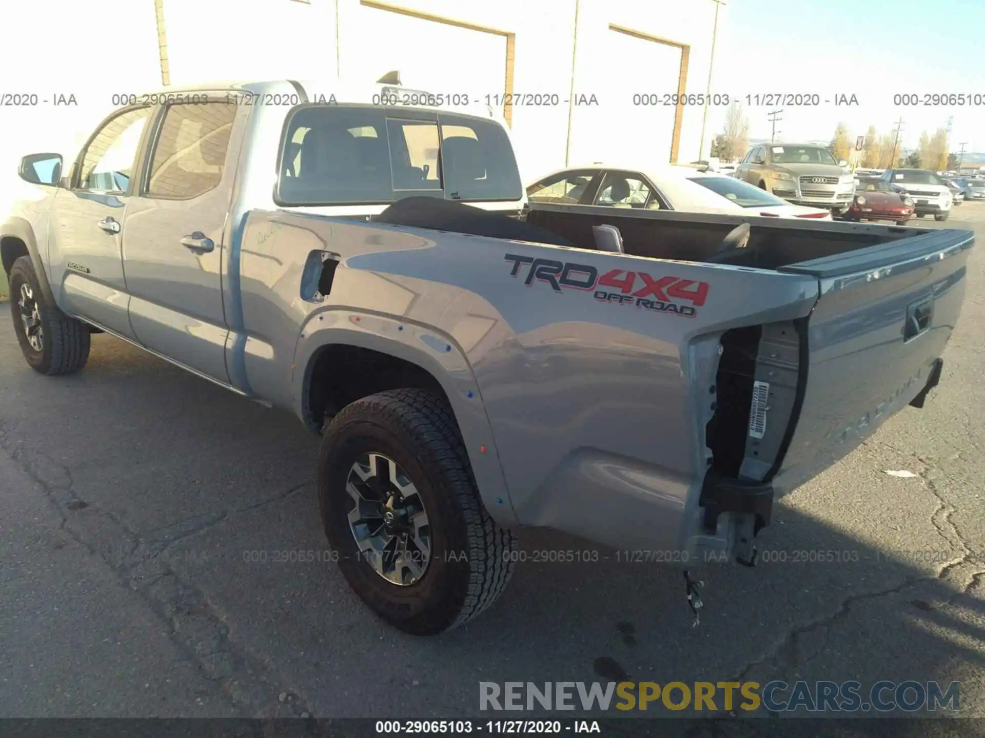 3 Photograph of a damaged car 3TMDZ5BN8KM074022 TOYOTA TACOMA 4WD 2019