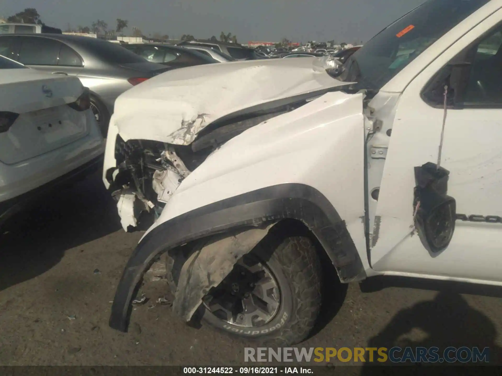 6 Photograph of a damaged car 3TMDZ5BN9KM055883 TOYOTA TACOMA 4WD 2019