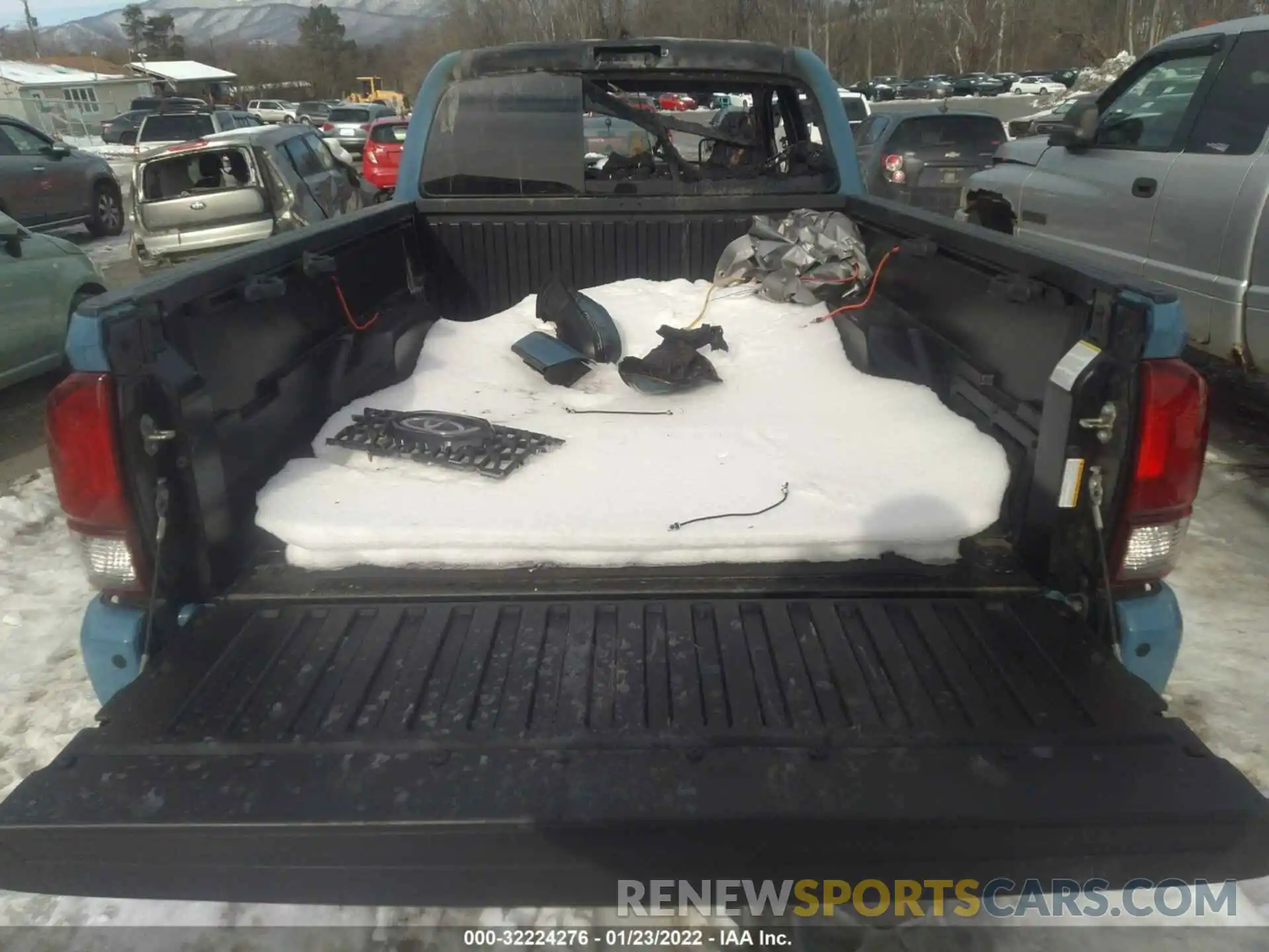 12 Photograph of a damaged car 3TMDZ5BN9KM055978 TOYOTA TACOMA 4WD 2019