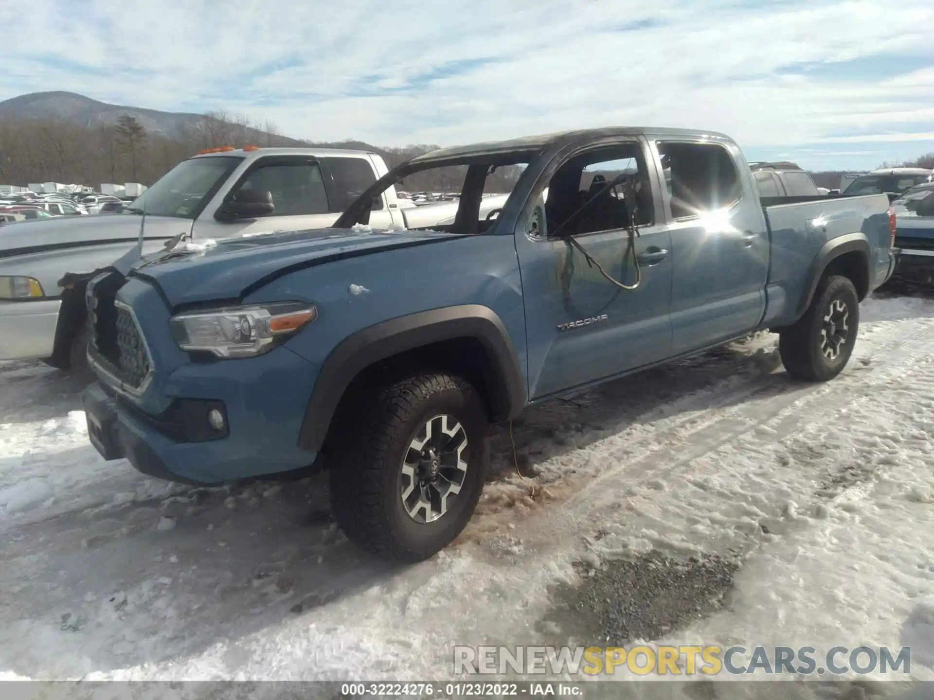 2 Photograph of a damaged car 3TMDZ5BN9KM055978 TOYOTA TACOMA 4WD 2019