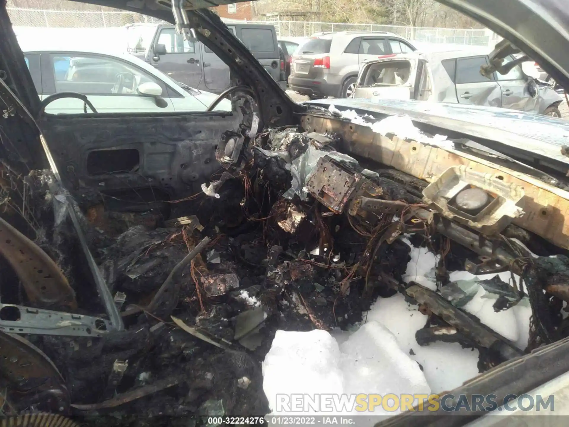 5 Photograph of a damaged car 3TMDZ5BN9KM055978 TOYOTA TACOMA 4WD 2019