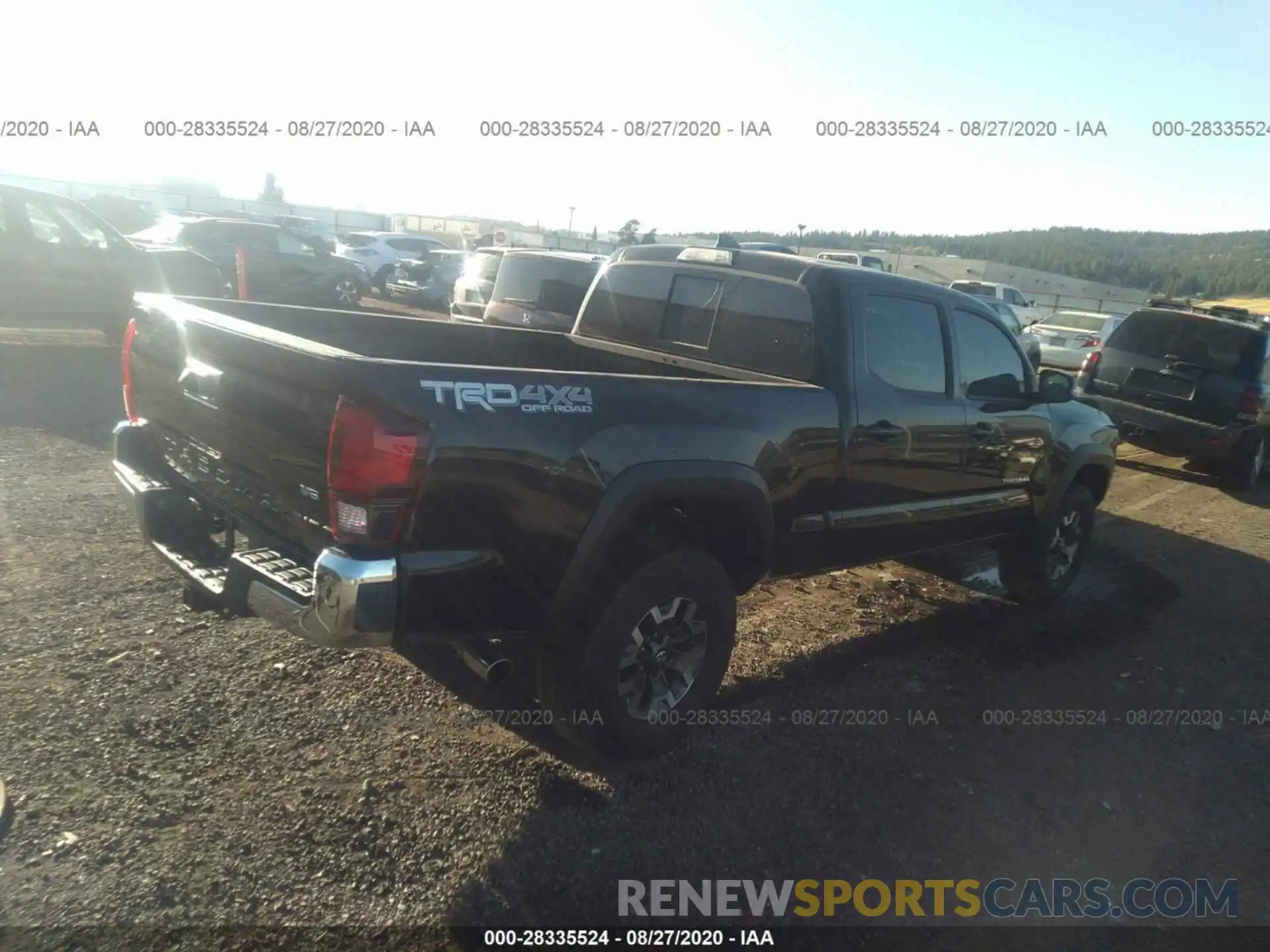 4 Фотография поврежденного автомобиля 3TMDZ5BN9KM058573 TOYOTA TACOMA 4WD 2019