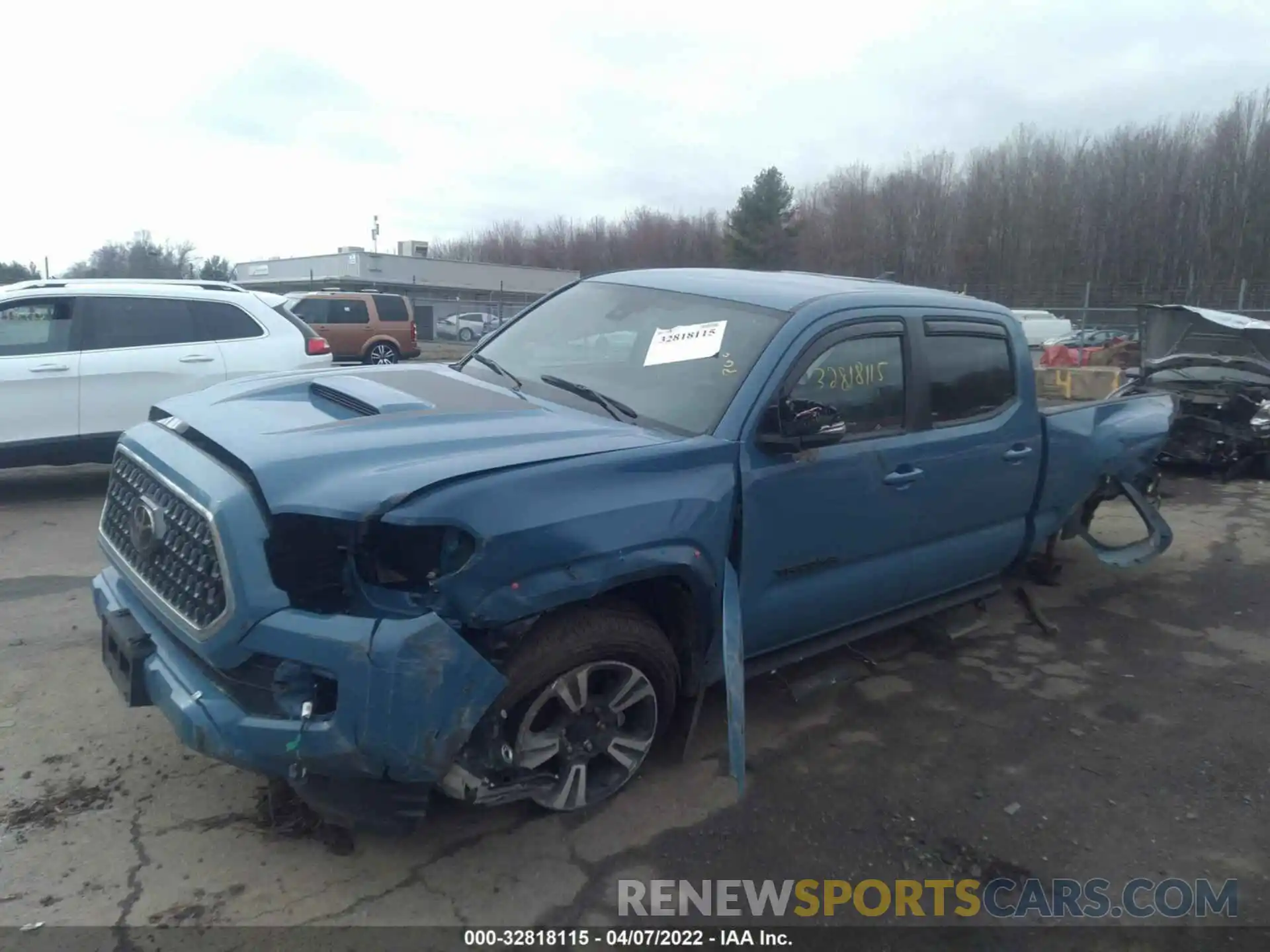 2 Photograph of a damaged car 3TMDZ5BN9KM060582 TOYOTA TACOMA 4WD 2019