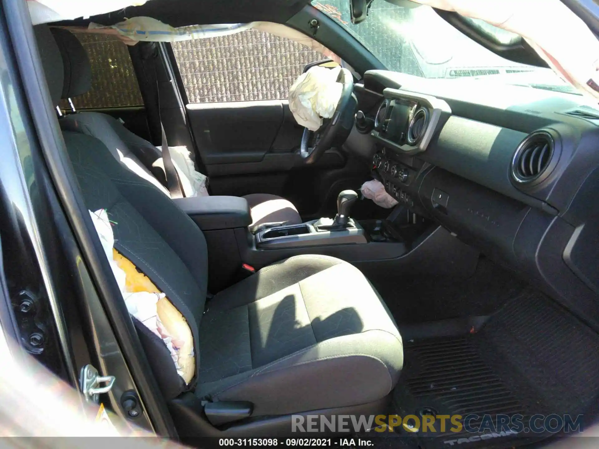 5 Photograph of a damaged car 3TMDZ5BN9KM072182 TOYOTA TACOMA 4WD 2019