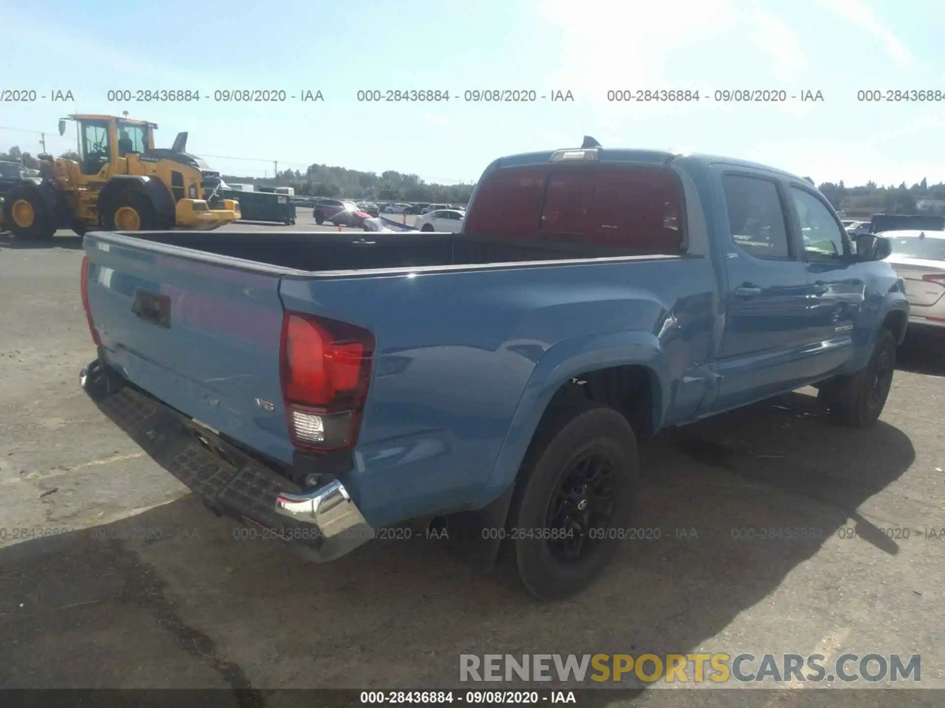 4 Photograph of a damaged car 3TMDZ5BN9KM072733 TOYOTA TACOMA 4WD 2019