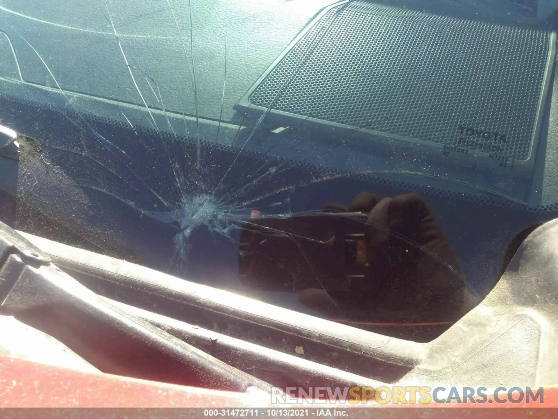 6 Photograph of a damaged car 3TMDZ5BN9KM078919 TOYOTA TACOMA 4WD 2019