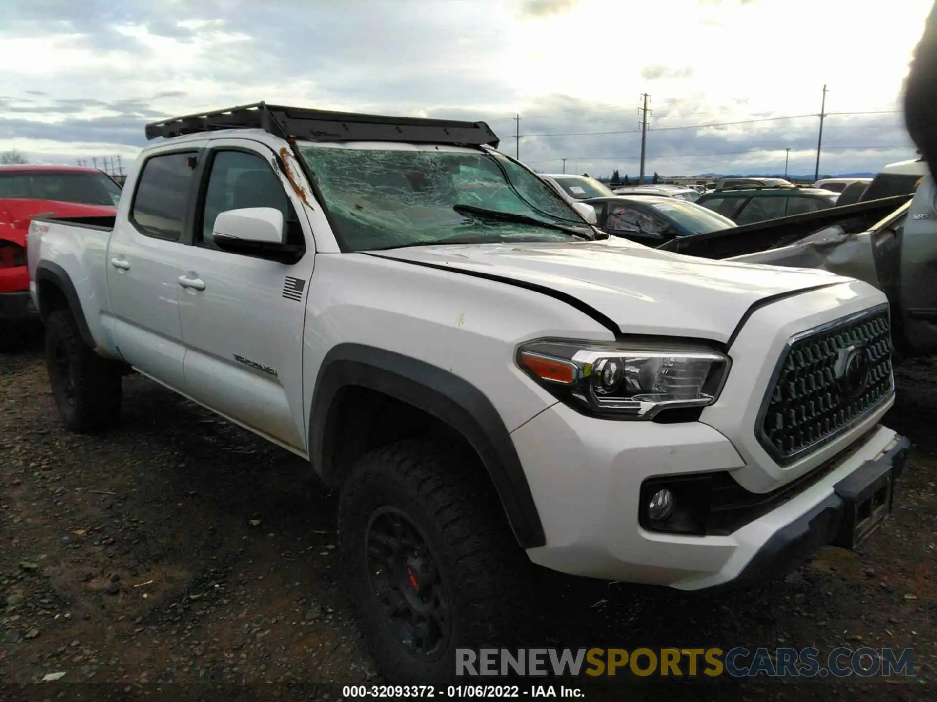 1 Photograph of a damaged car 3TMDZ5BN9KM079147 TOYOTA TACOMA 4WD 2019