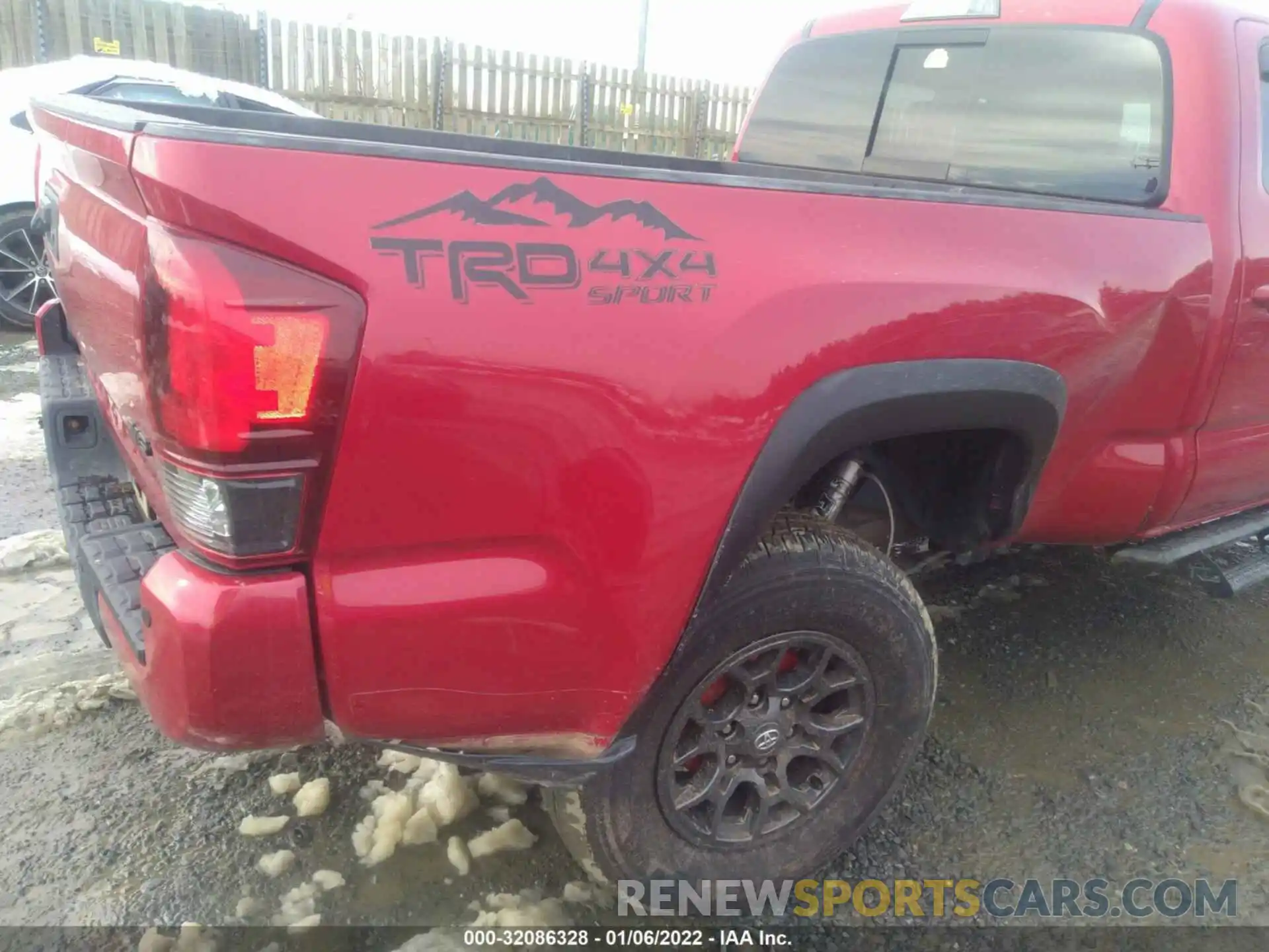 6 Photograph of a damaged car 3TMDZ5BNXKM071266 TOYOTA TACOMA 4WD 2019