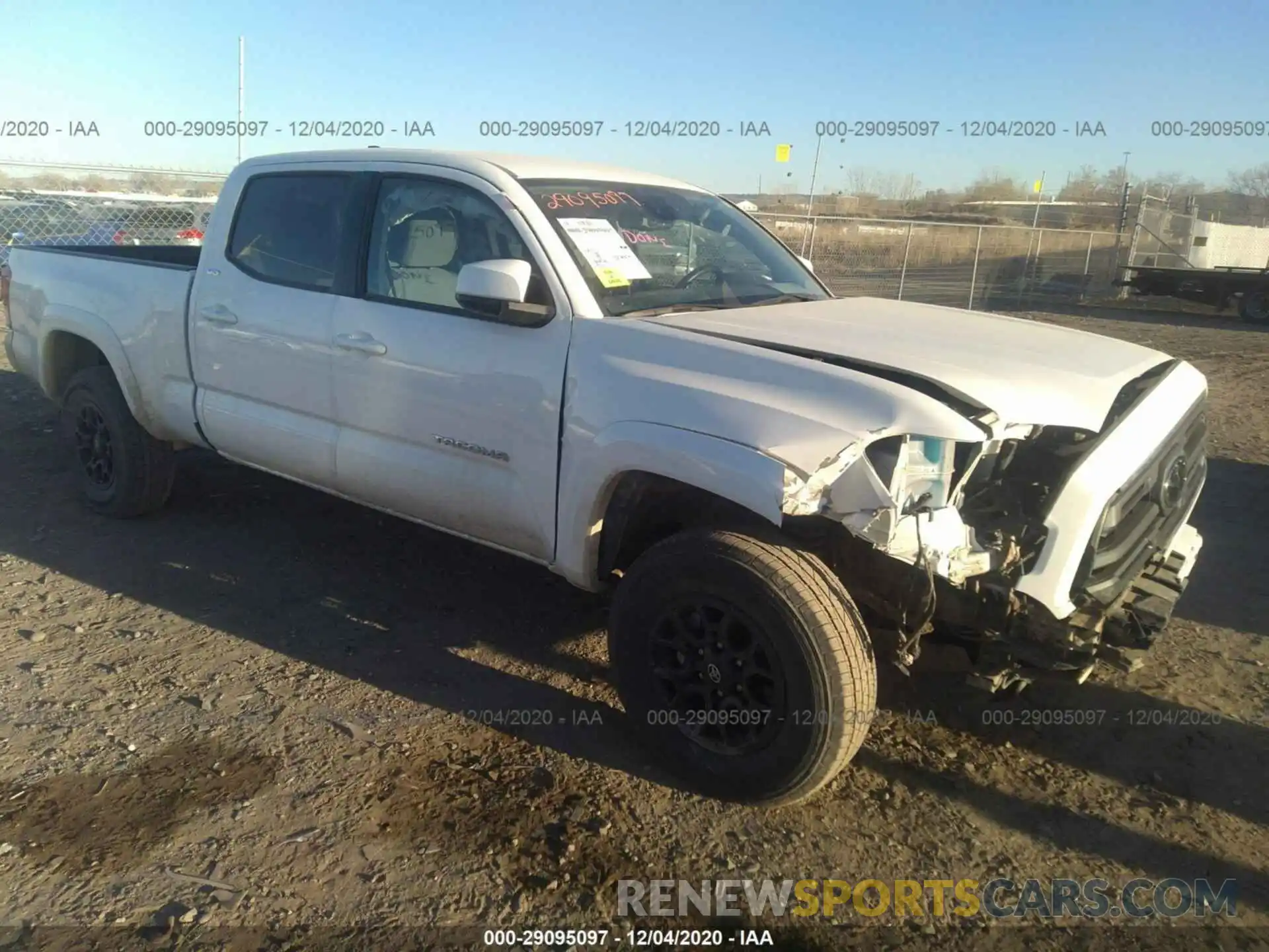 1 Photograph of a damaged car 3TMDZ5BNXKM075849 TOYOTA TACOMA 4WD 2019