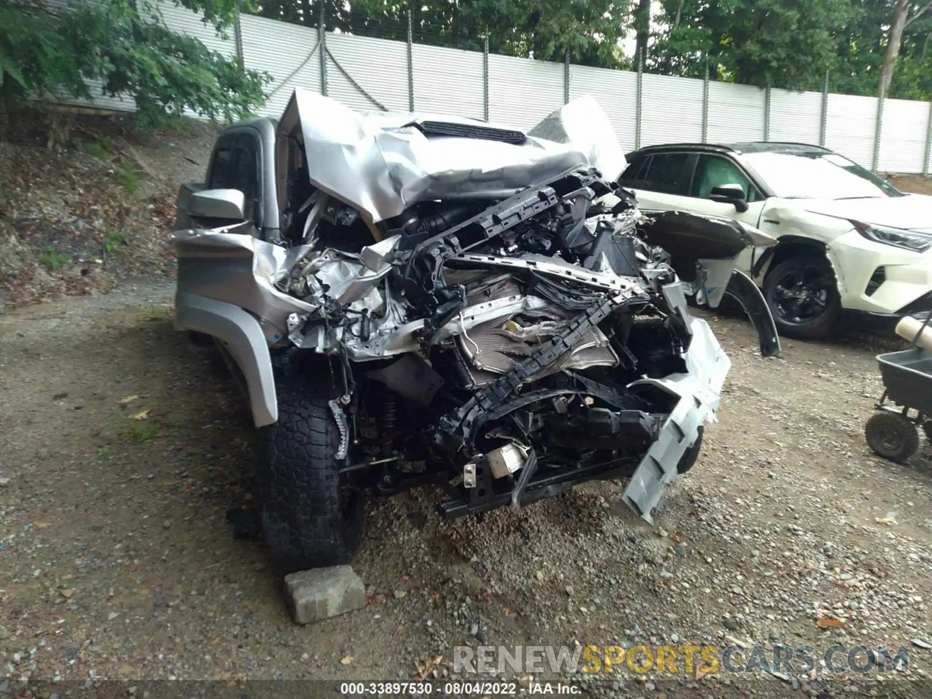 6 Photograph of a damaged car 3TMDZ5BNXKM076872 TOYOTA TACOMA 4WD 2019