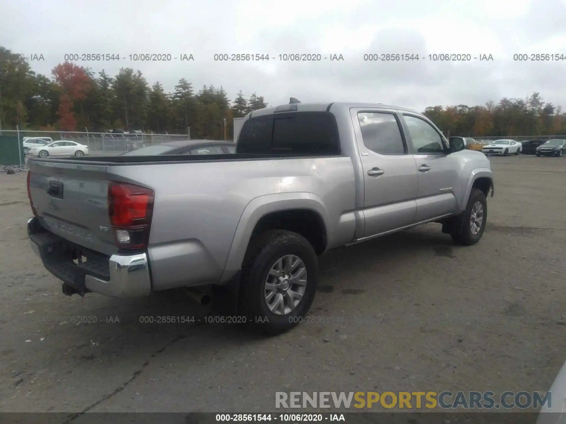 4 Photograph of a damaged car 3TMDZ5BNXKM078511 TOYOTA TACOMA 4WD 2019