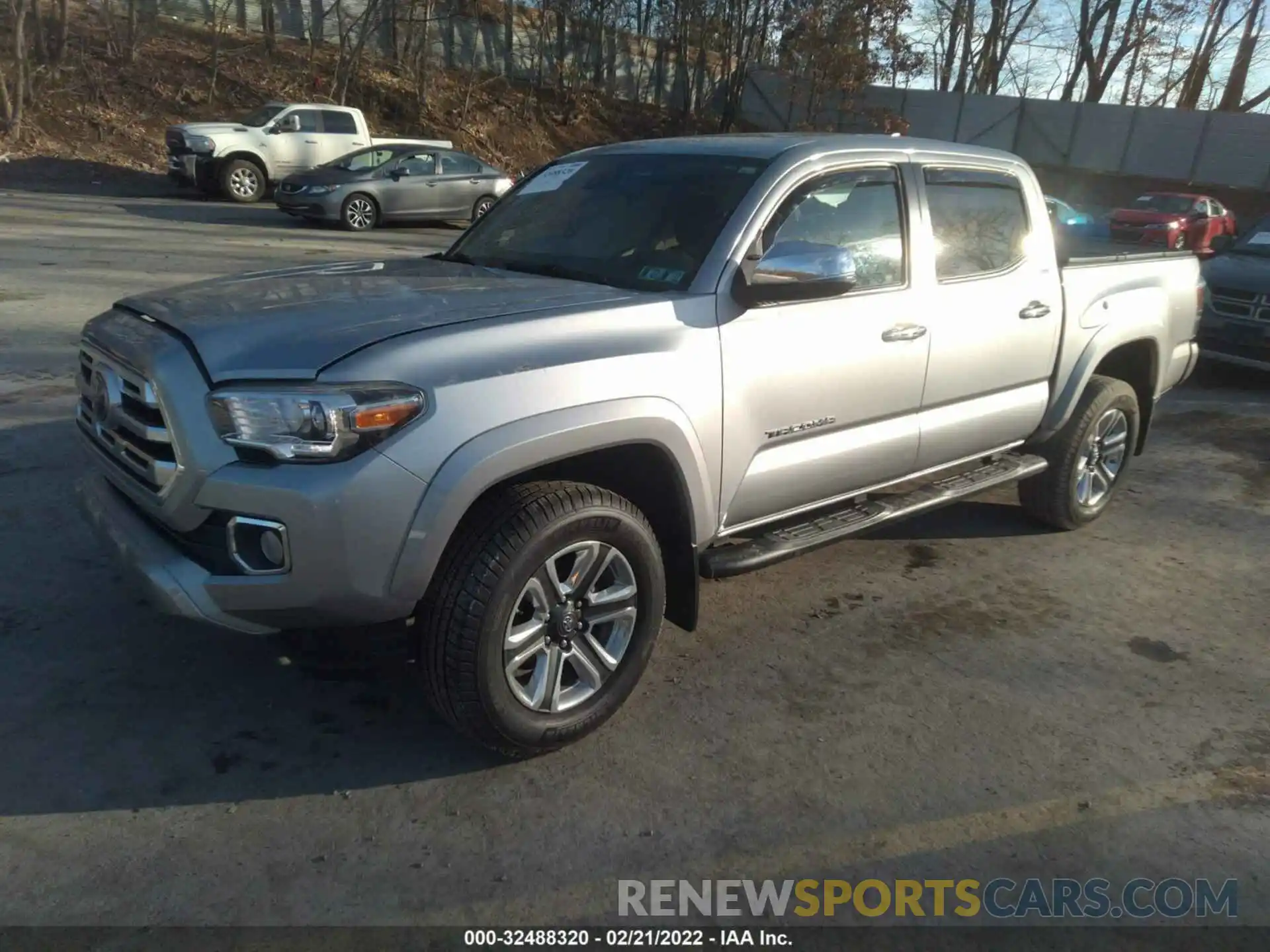 2 Photograph of a damaged car 3TMGZ5AN5KM261006 TOYOTA TACOMA 4WD 2019