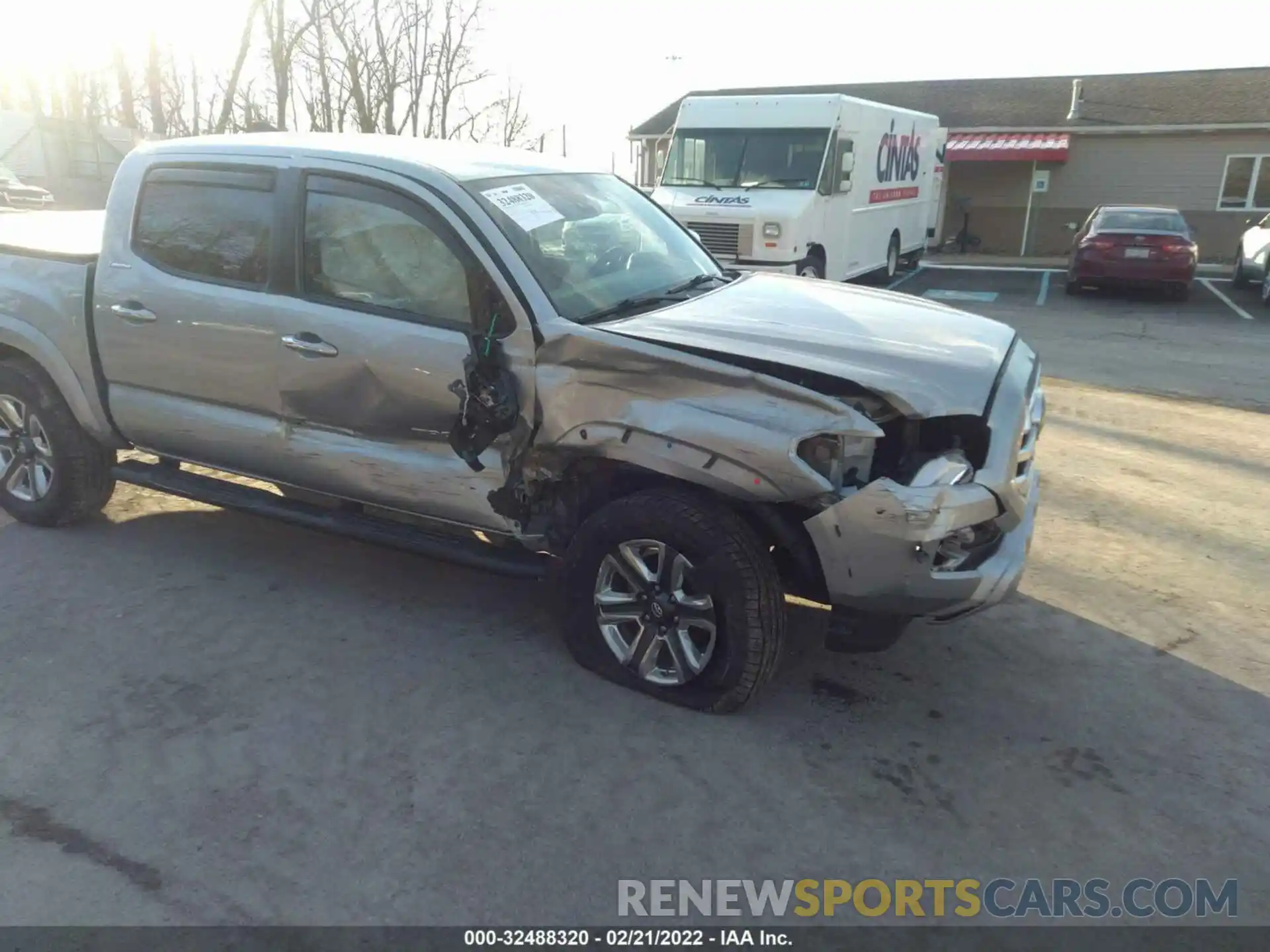 6 Photograph of a damaged car 3TMGZ5AN5KM261006 TOYOTA TACOMA 4WD 2019