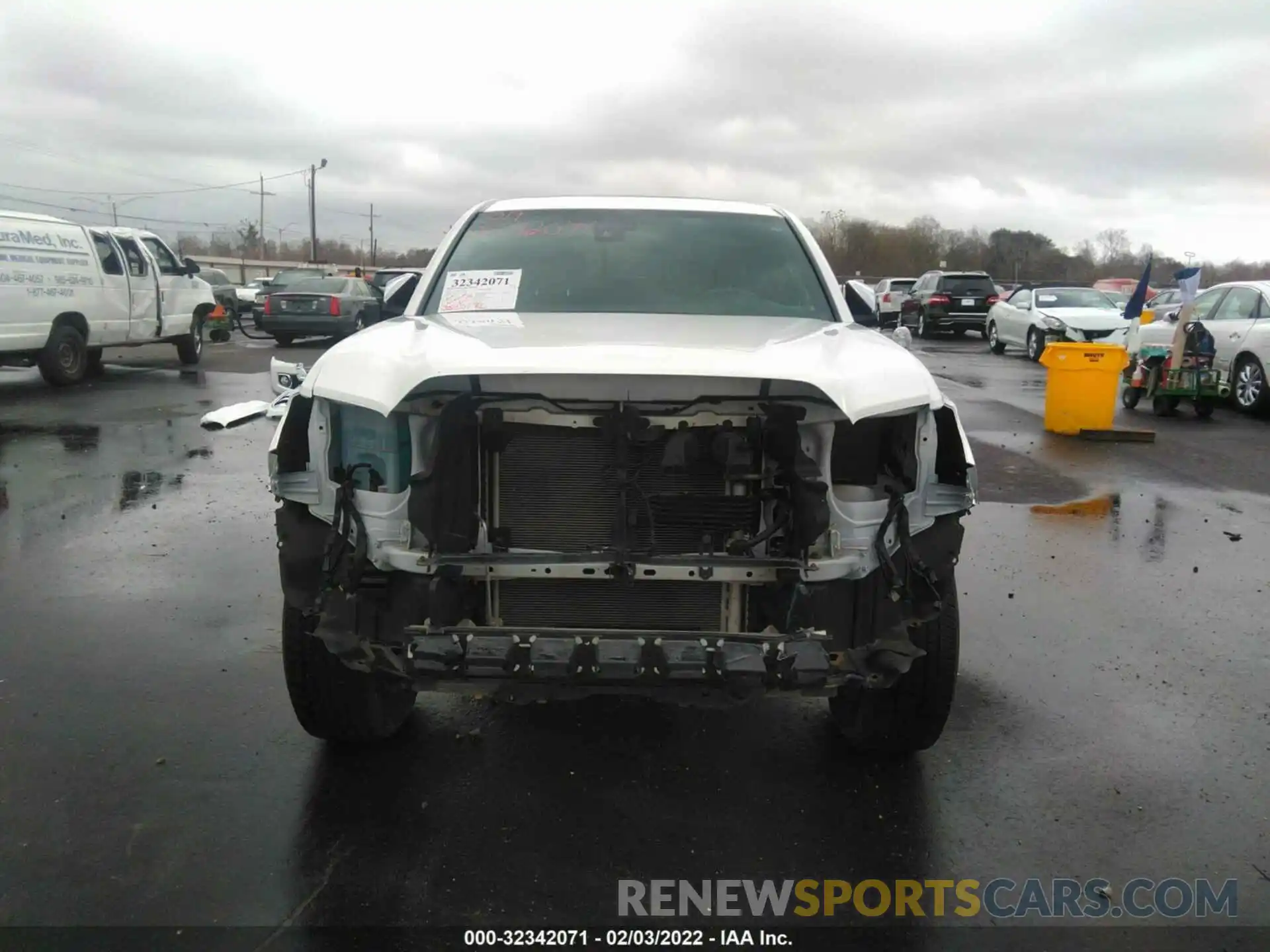 6 Photograph of a damaged car 3TMGZ5AN9KM190845 TOYOTA TACOMA 4WD 2019