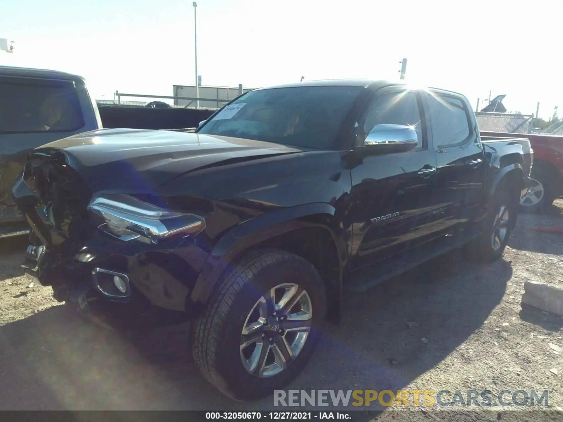 2 Photograph of a damaged car 3TMGZ5ANXKM239437 TOYOTA TACOMA 4WD 2019