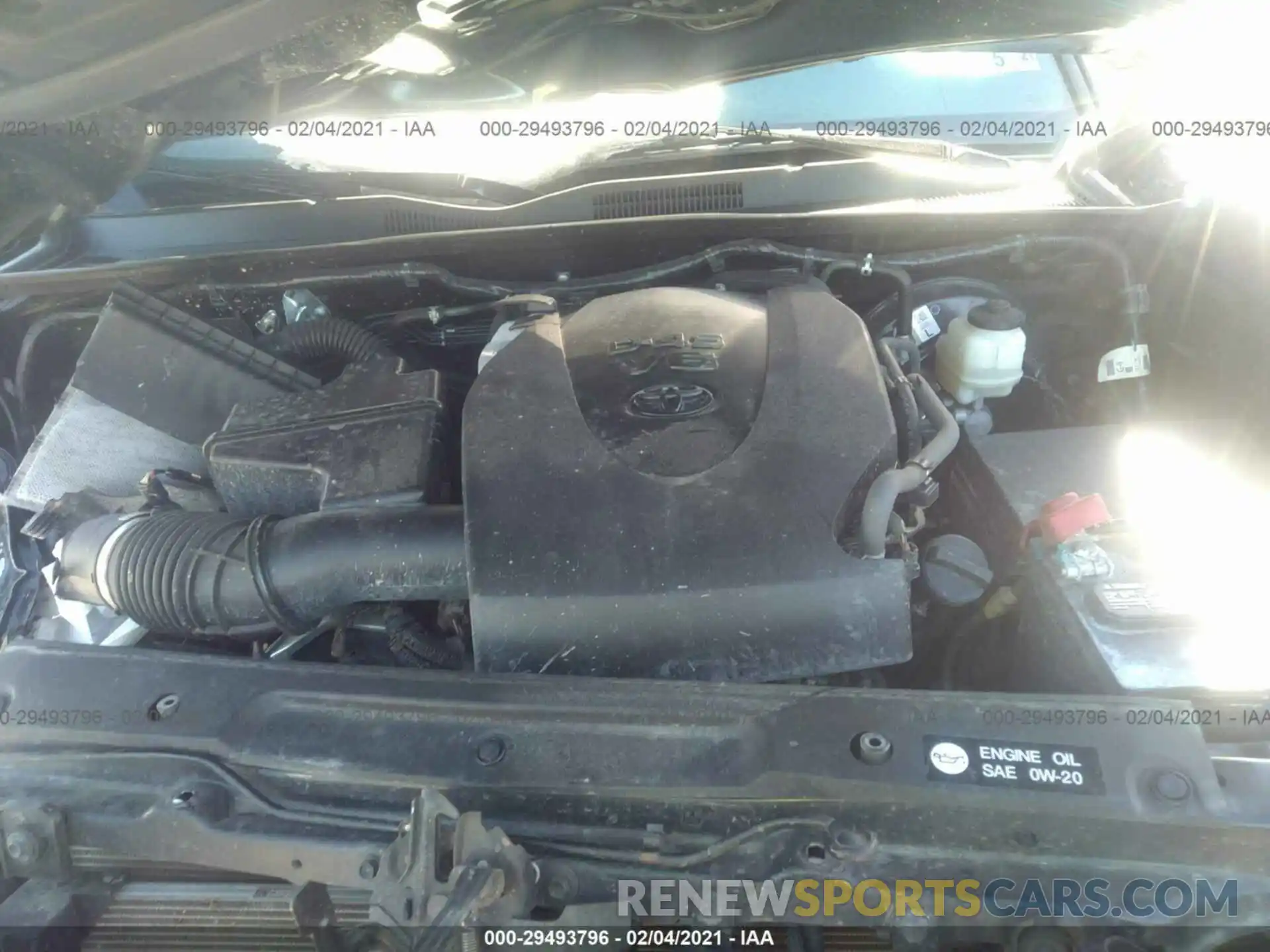 10 Photograph of a damaged car 5TFCZ5AN0KX167897 TOYOTA TACOMA 4WD 2019