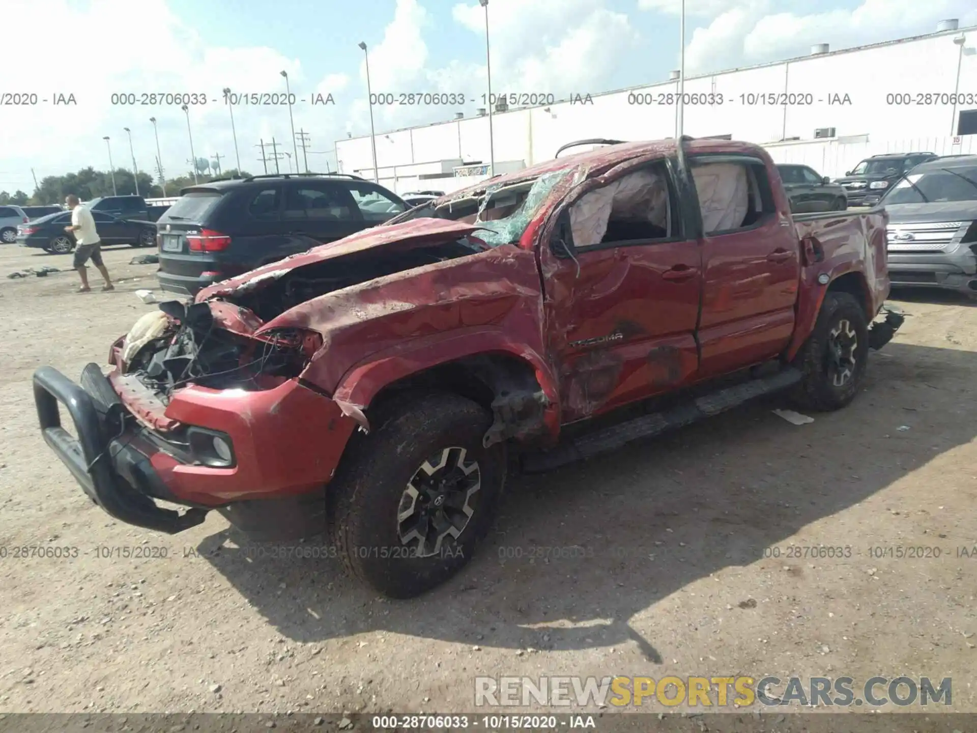 2 Photograph of a damaged car 5TFCZ5AN0KX169536 TOYOTA TACOMA 4WD 2019