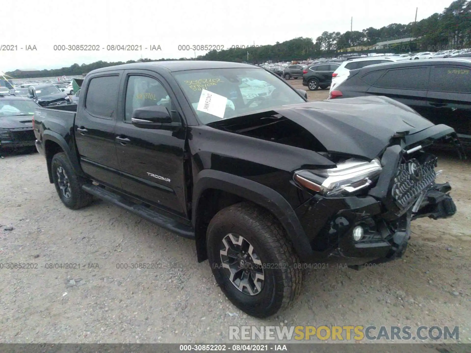 1 Photograph of a damaged car 5TFCZ5AN0KX174333 TOYOTA TACOMA 4WD 2019