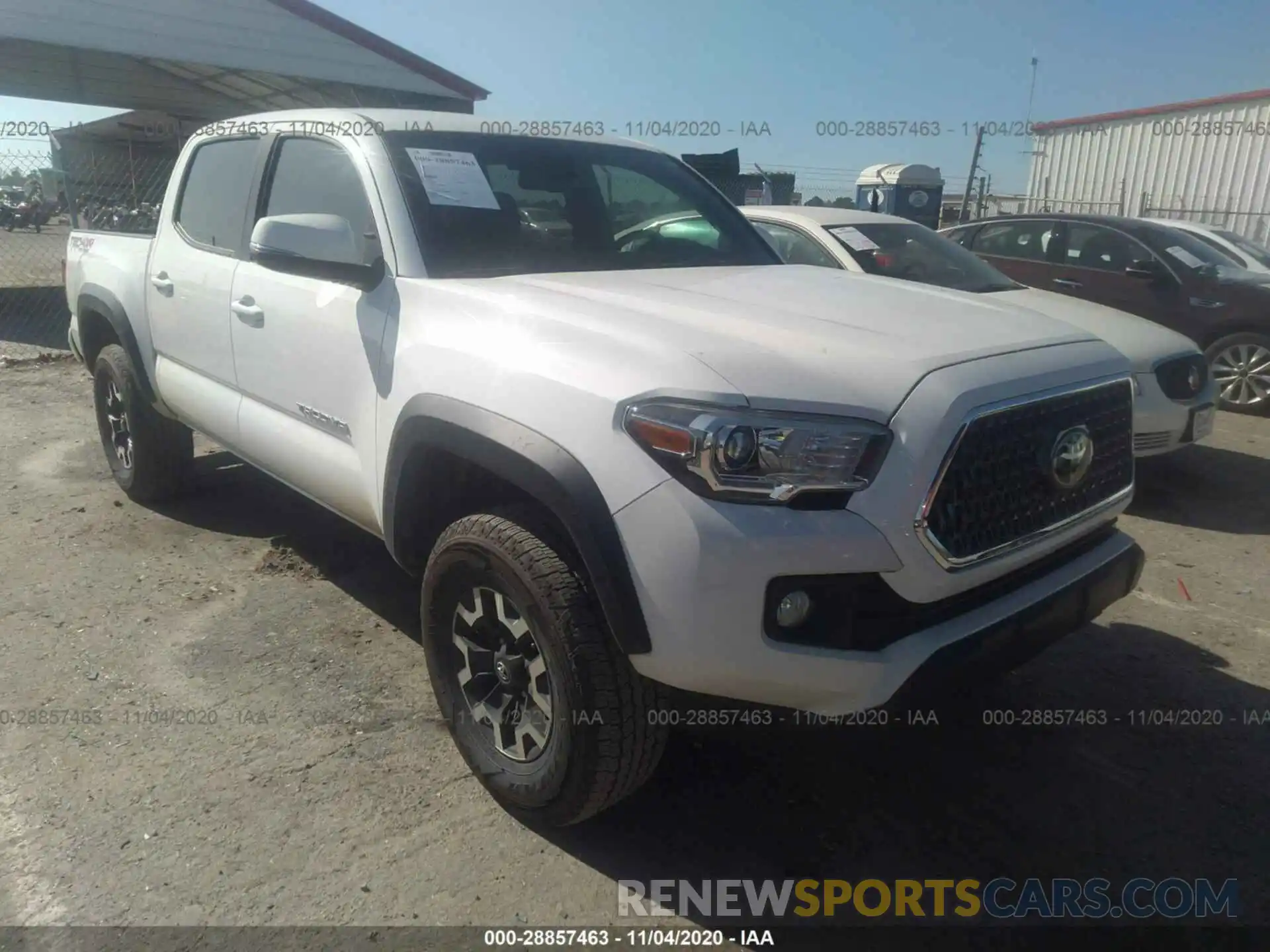 1 Photograph of a damaged car 5TFCZ5AN0KX180388 TOYOTA TACOMA 4WD 2019