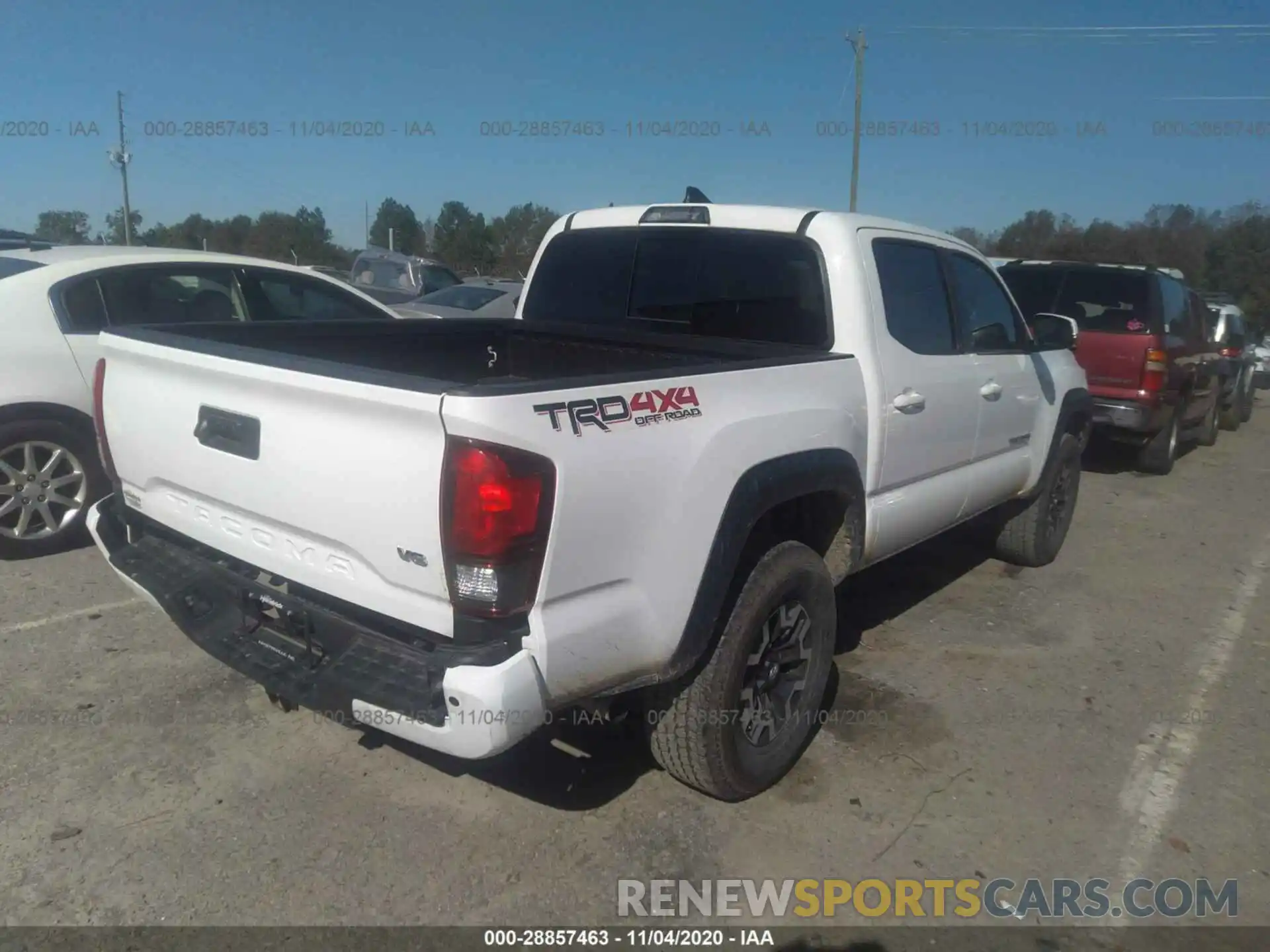 4 Photograph of a damaged car 5TFCZ5AN0KX180388 TOYOTA TACOMA 4WD 2019