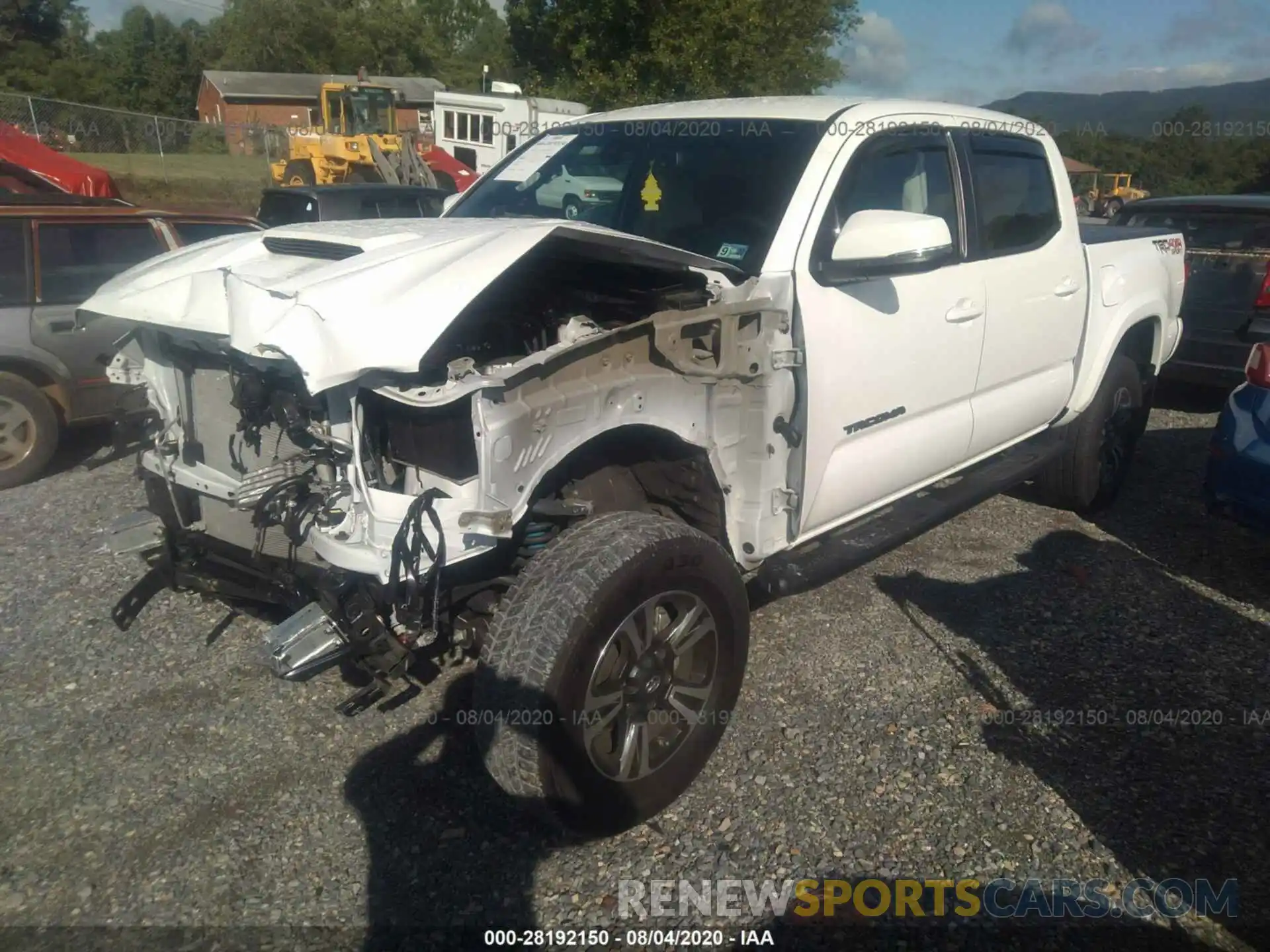 2 Photograph of a damaged car 5TFCZ5AN0KX207606 TOYOTA TACOMA 4WD 2019