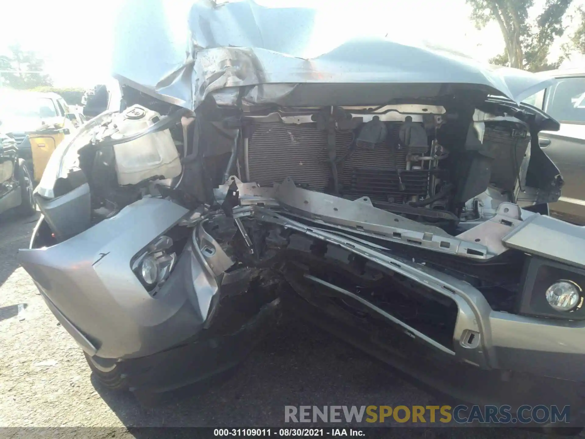 6 Photograph of a damaged car 5TFCZ5AN1KX193425 TOYOTA TACOMA 4WD 2019