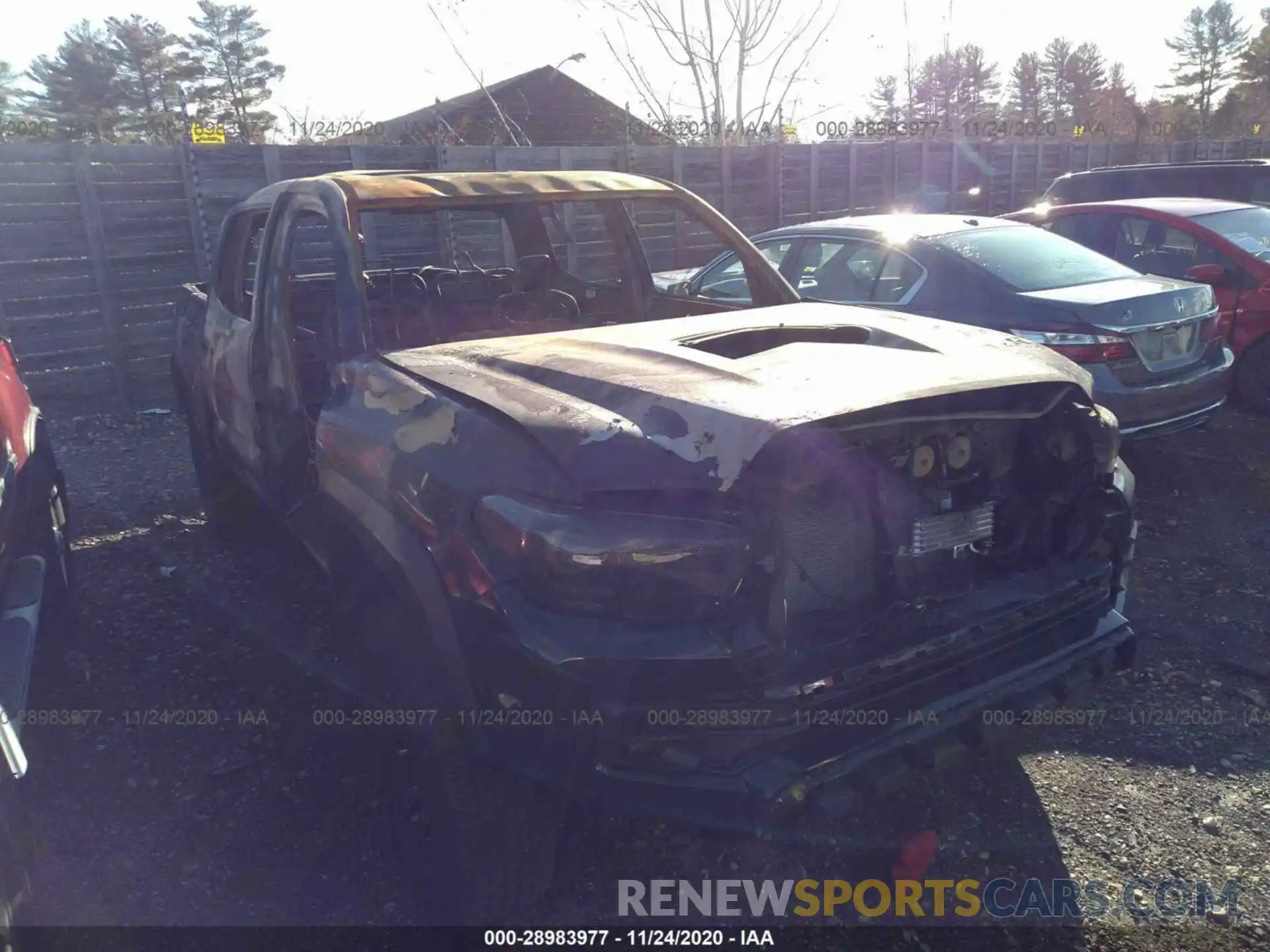 1 Photograph of a damaged car 5TFCZ5AN1KX210773 TOYOTA TACOMA 4WD 2019