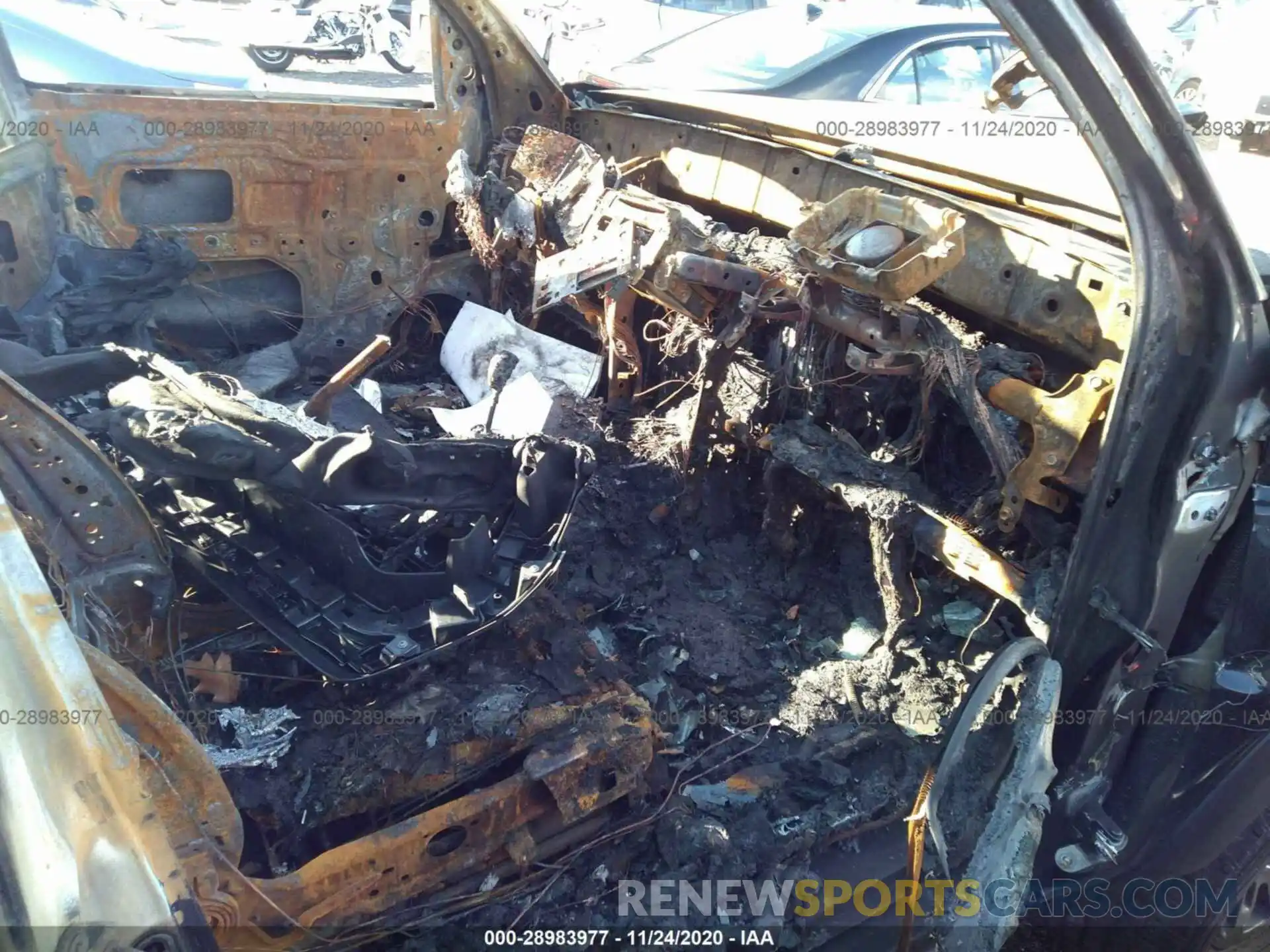 6 Photograph of a damaged car 5TFCZ5AN1KX210773 TOYOTA TACOMA 4WD 2019