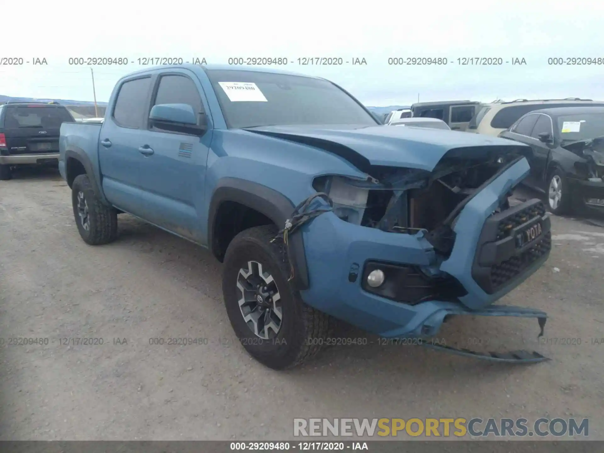 1 Photograph of a damaged car 5TFCZ5AN2KX183454 TOYOTA TACOMA 4WD 2019