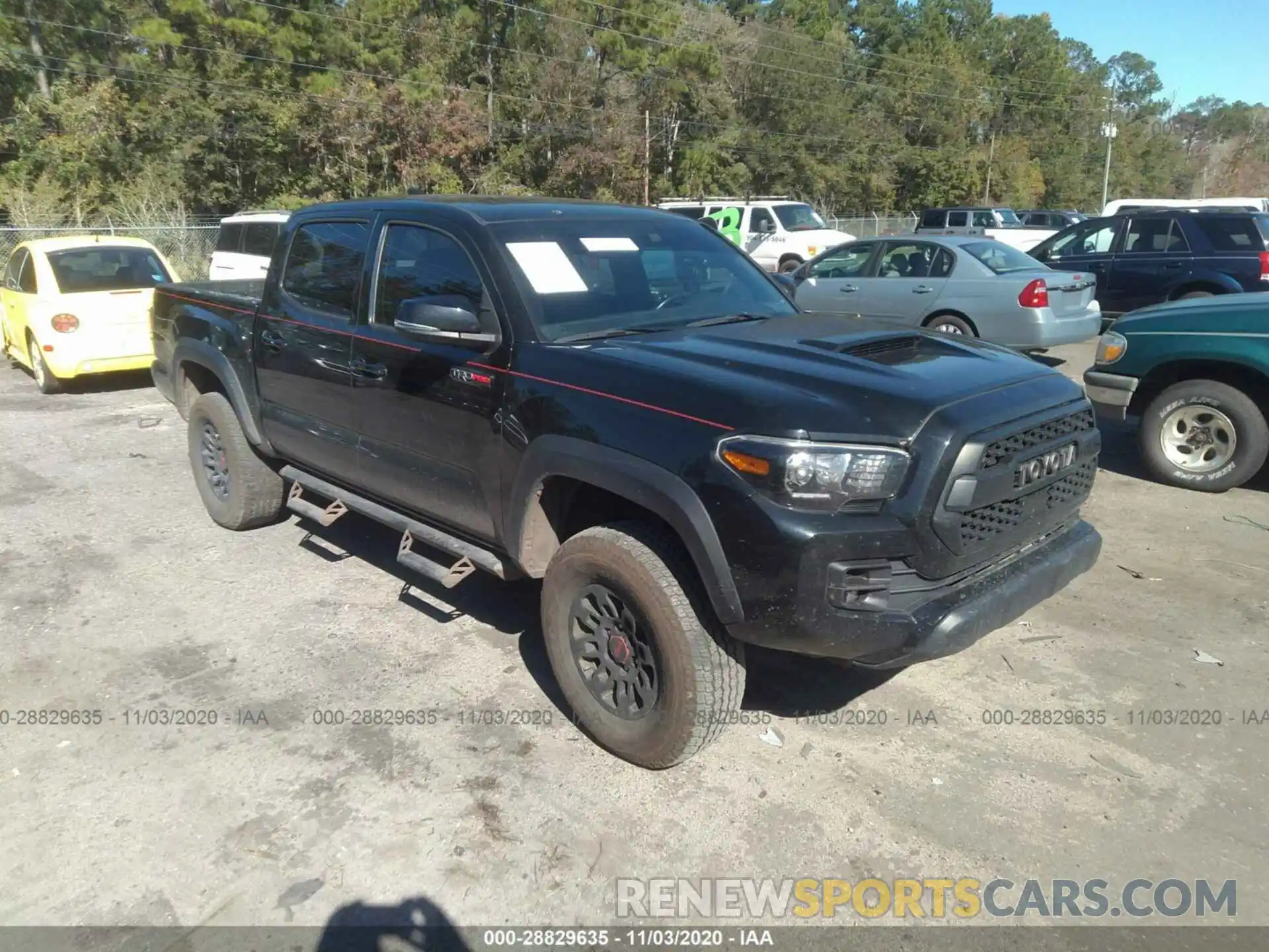 1 Photograph of a damaged car 5TFCZ5AN2KX189156 TOYOTA TACOMA 4WD 2019