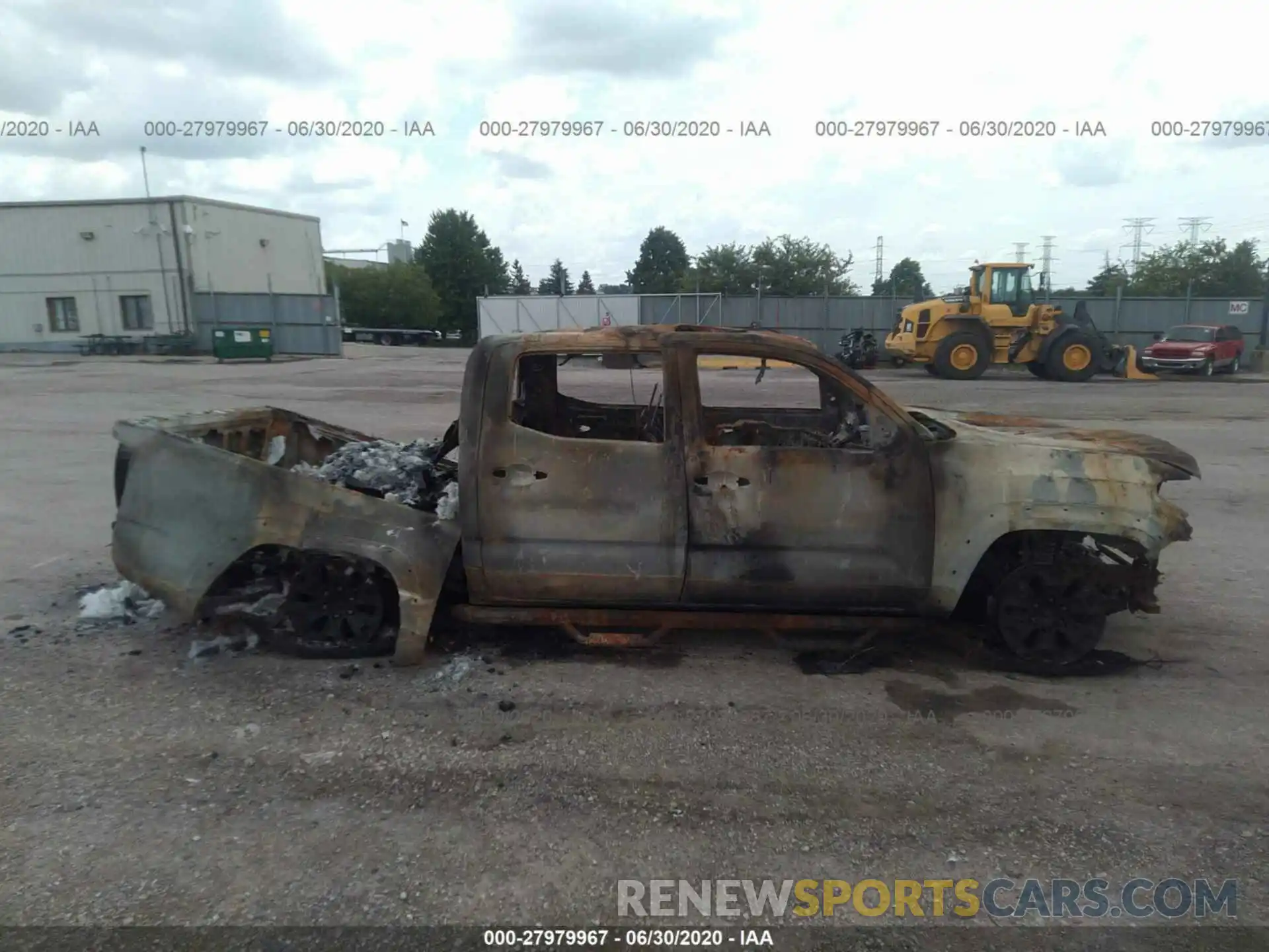 6 Photograph of a damaged car 5TFCZ5AN2KX194616 TOYOTA TACOMA 4WD 2019