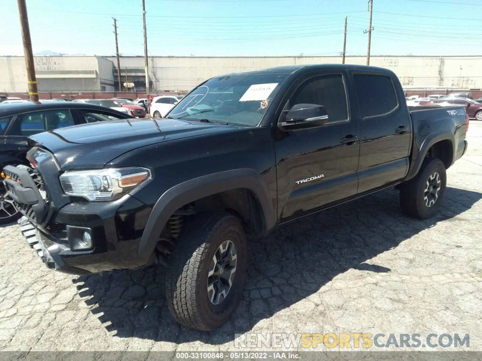 2 Photograph of a damaged car 5TFCZ5AN2KX196950 TOYOTA TACOMA 4WD 2019