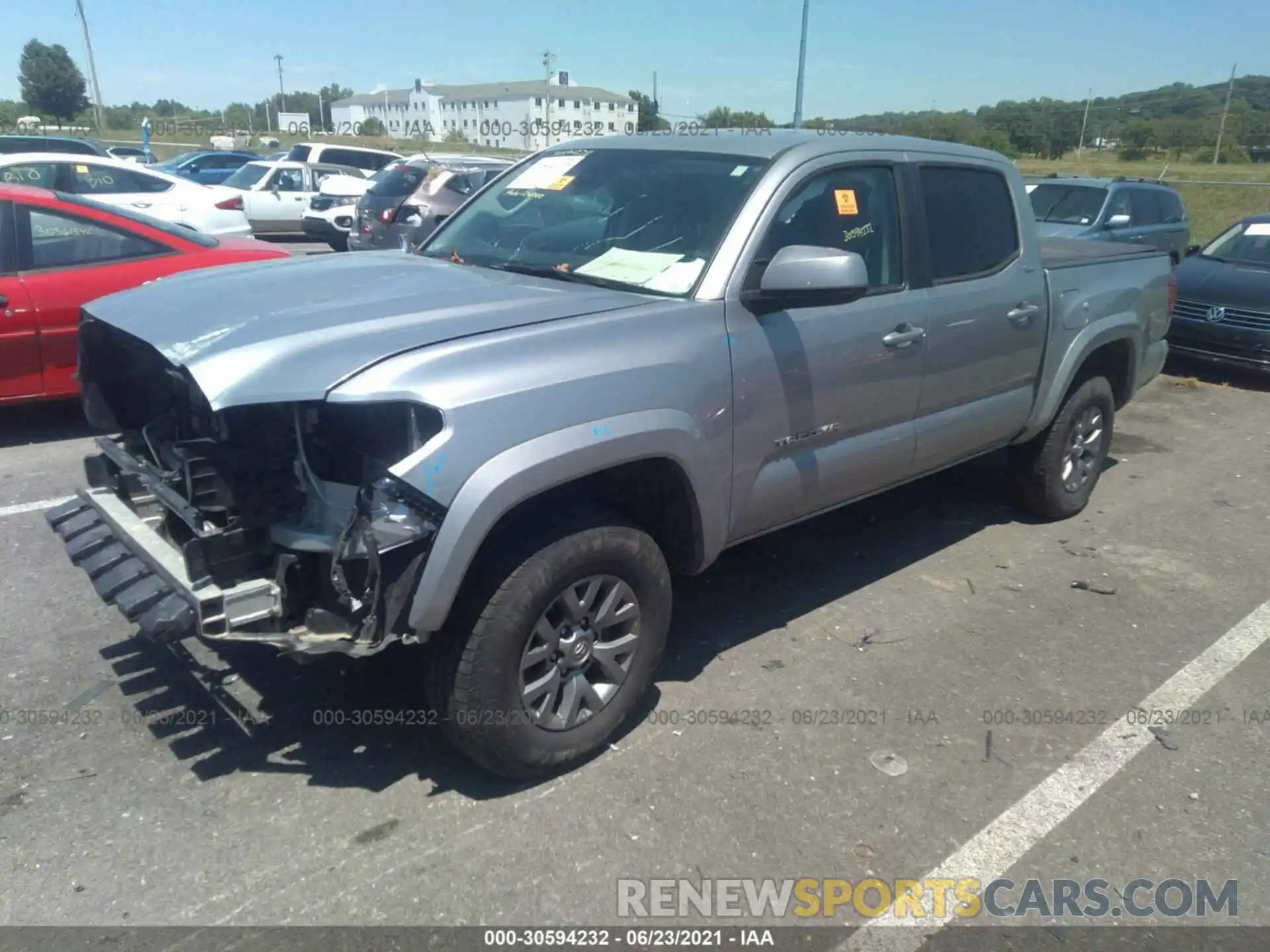 2 Photograph of a damaged car 5TFCZ5AN3KX180983 TOYOTA TACOMA 4WD 2019