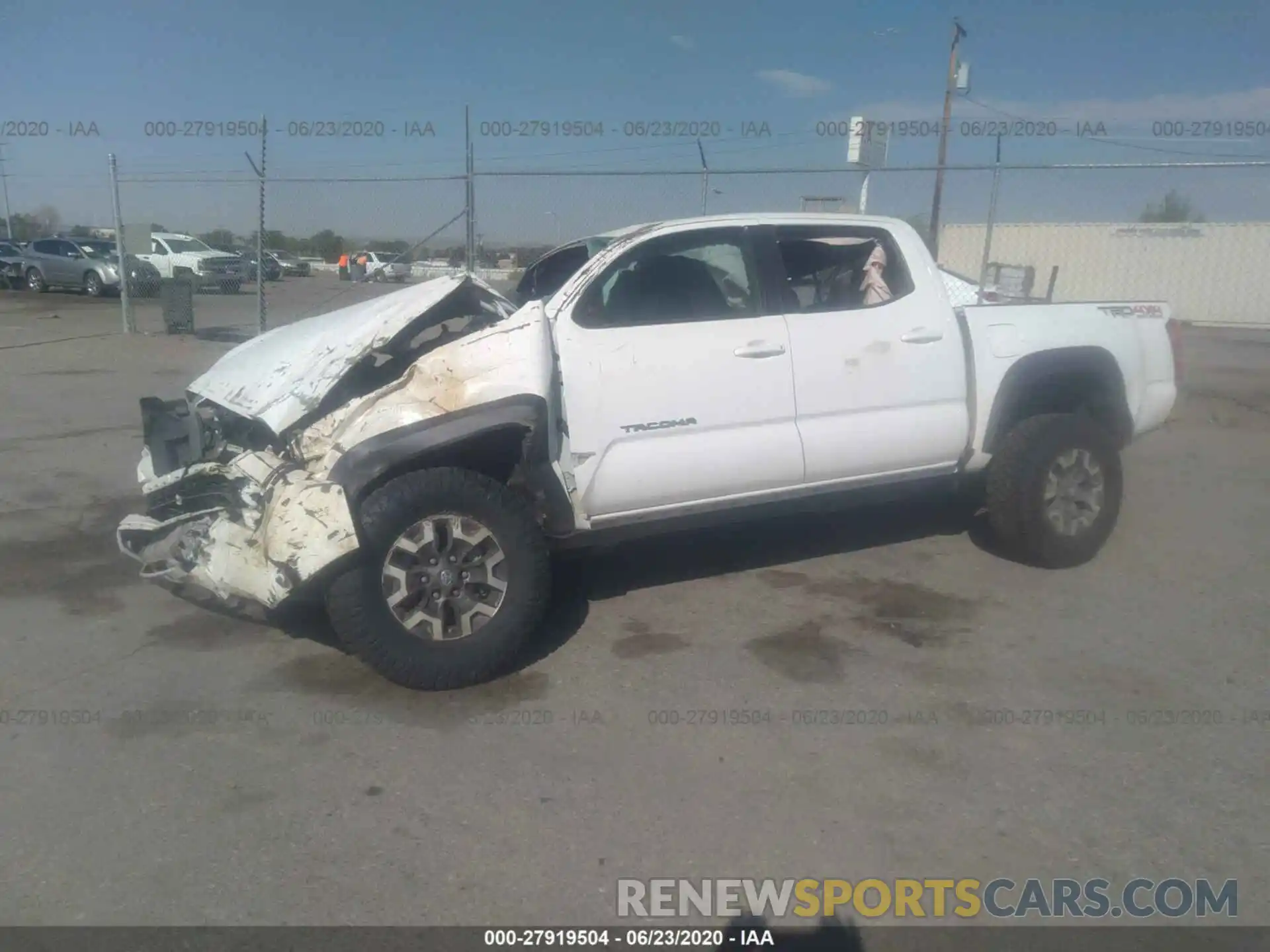 2 Photograph of a damaged car 5TFCZ5AN4KX174125 TOYOTA TACOMA 4WD 2019