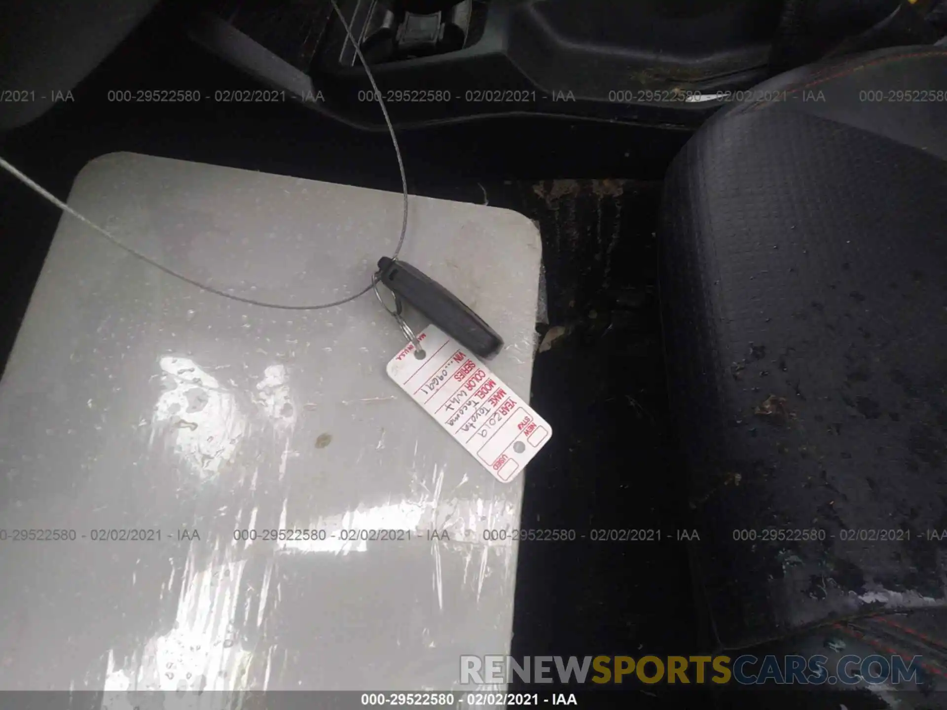 11 Photograph of a damaged car 5TFCZ5AN5KX209691 TOYOTA TACOMA 4WD 2019