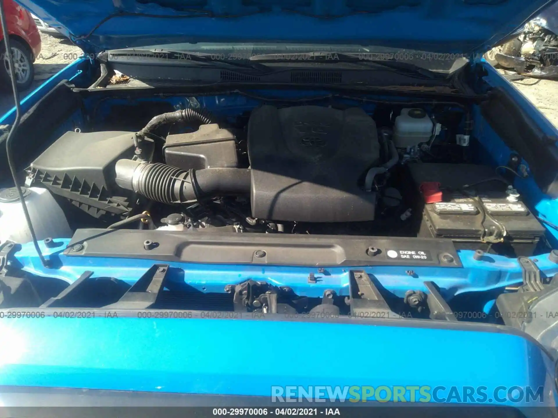 10 Photograph of a damaged car 5TFCZ5AN6KX167080 TOYOTA TACOMA 4WD 2019