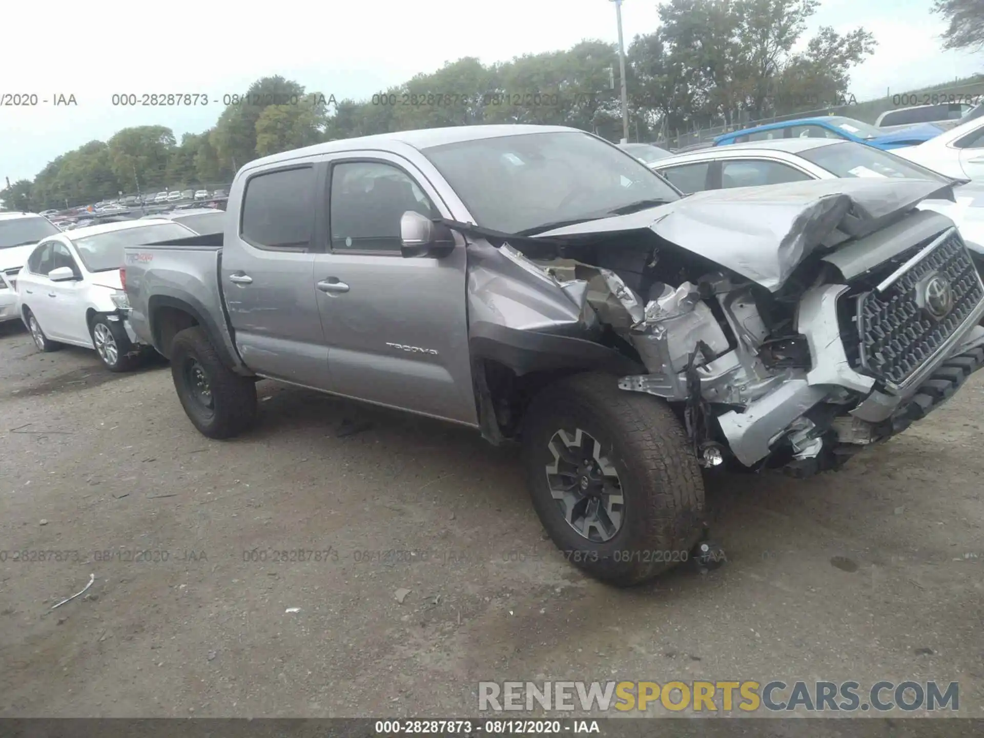 1 Photograph of a damaged car 5TFCZ5AN6KX167323 TOYOTA TACOMA 4WD 2019