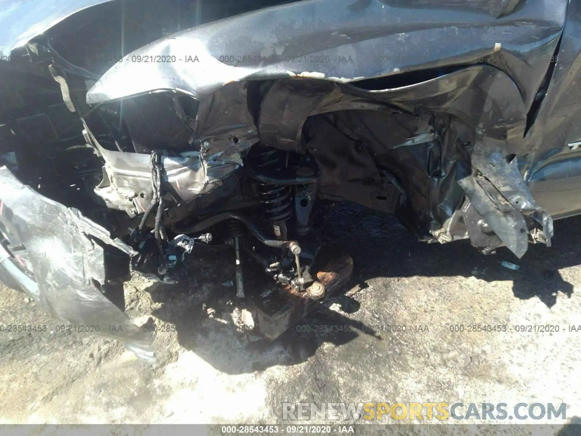 6 Photograph of a damaged car 5TFCZ5AN6KX173896 TOYOTA TACOMA 4WD 2019