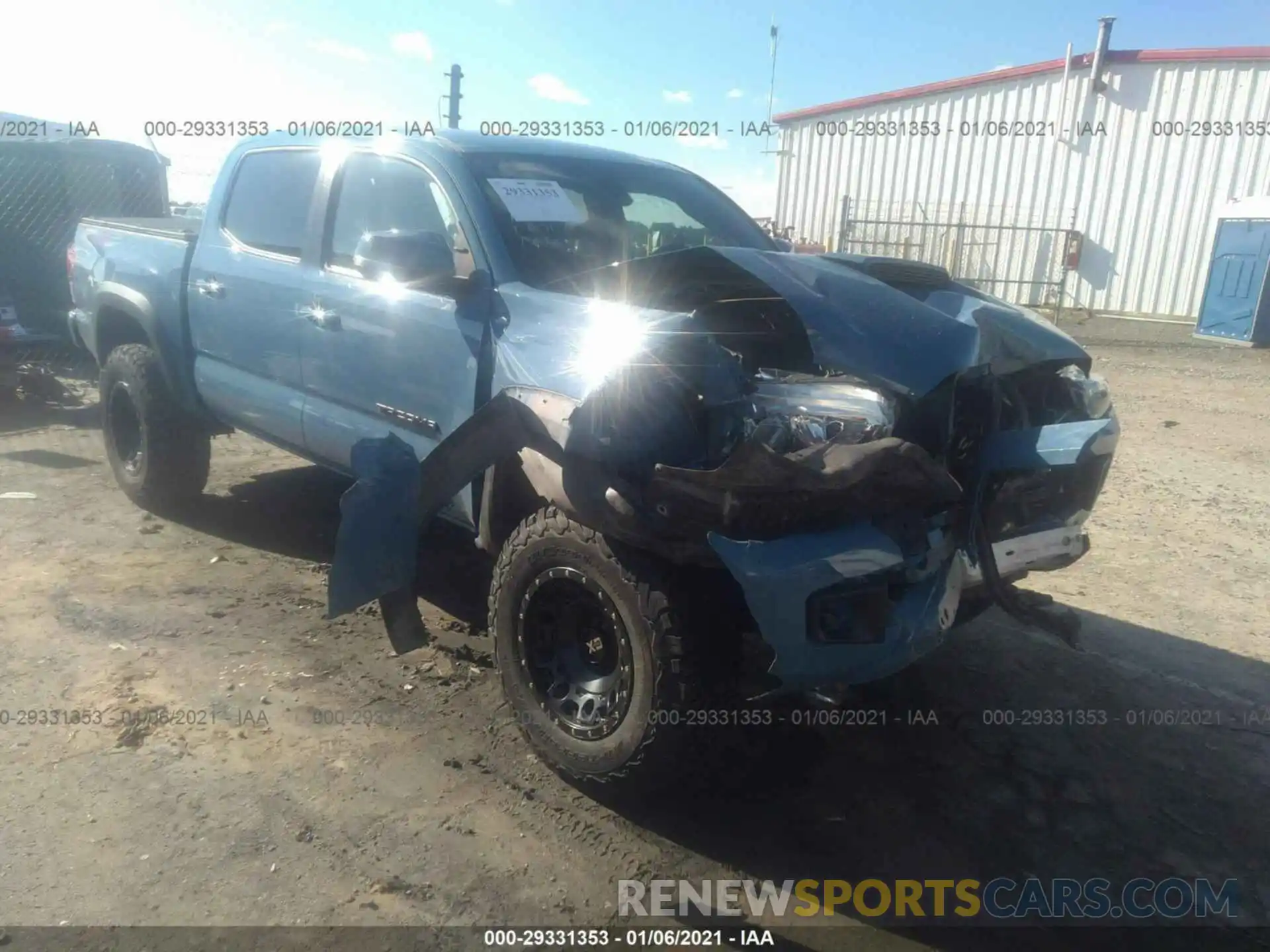 1 Photograph of a damaged car 5TFCZ5AN6KX180556 TOYOTA TACOMA 4WD 2019