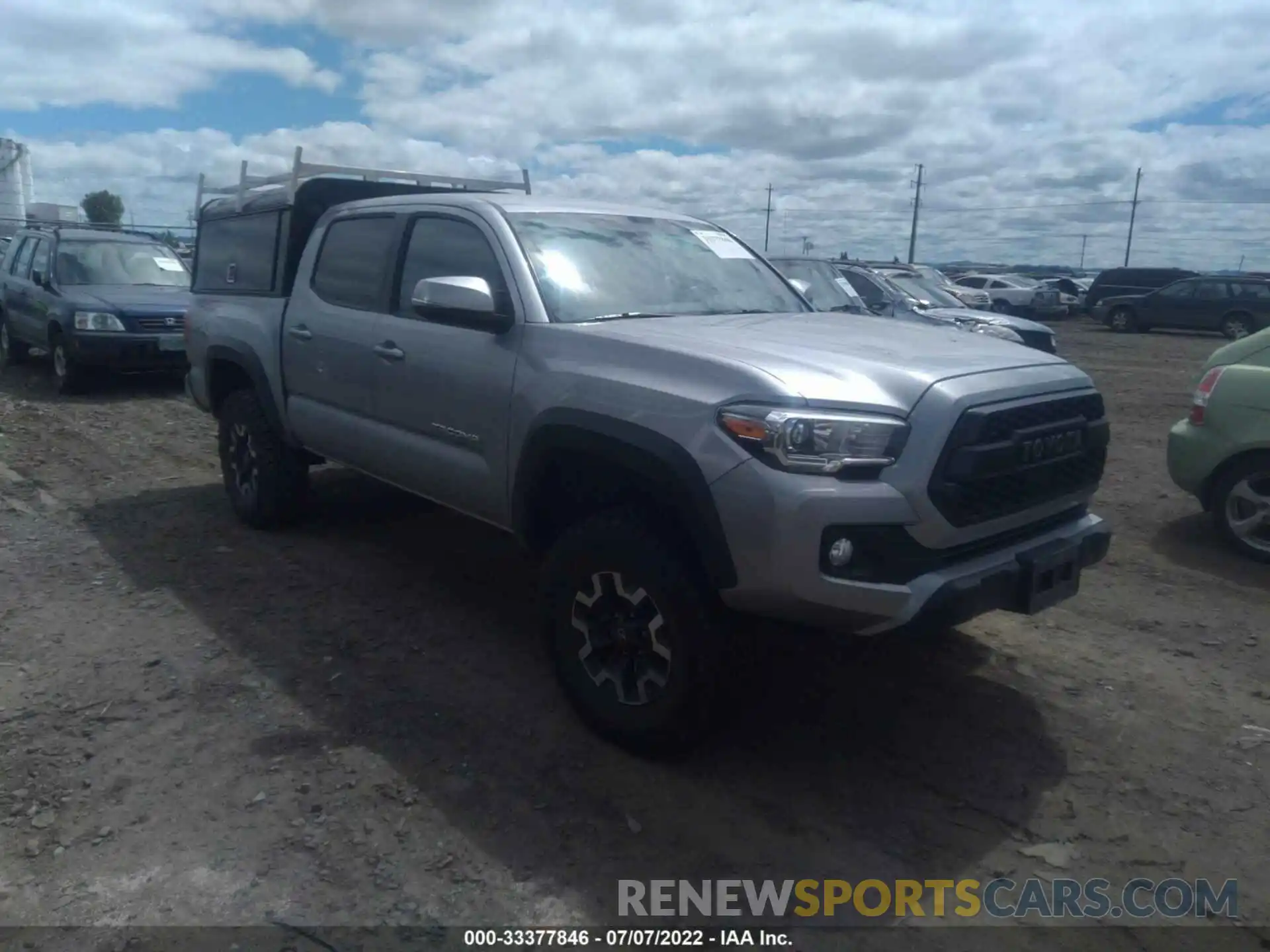 1 Photograph of a damaged car 5TFCZ5AN6KX188303 TOYOTA TACOMA 4WD 2019