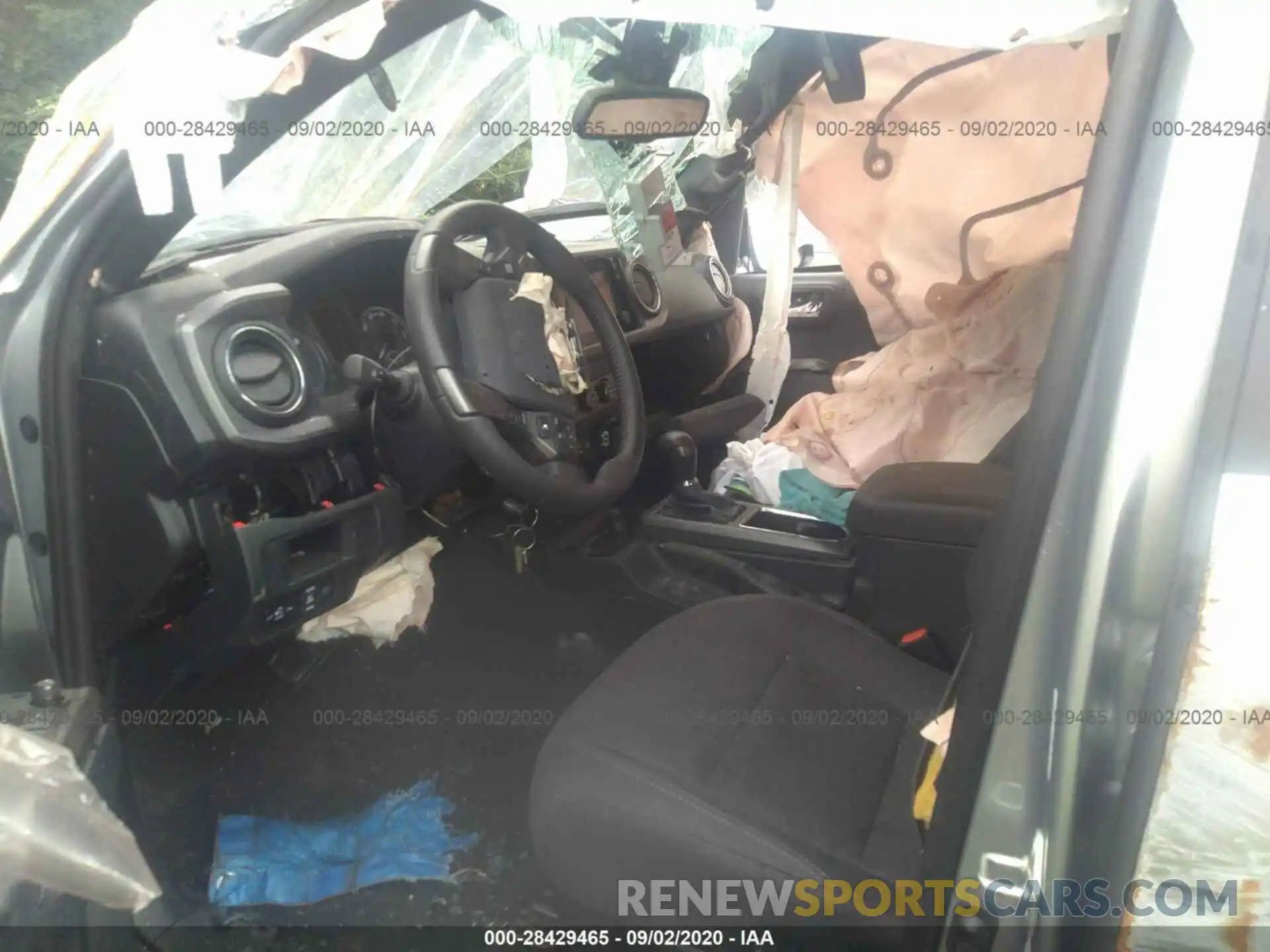 5 Photograph of a damaged car 5TFCZ5AN6KX191492 TOYOTA TACOMA 4WD 2019