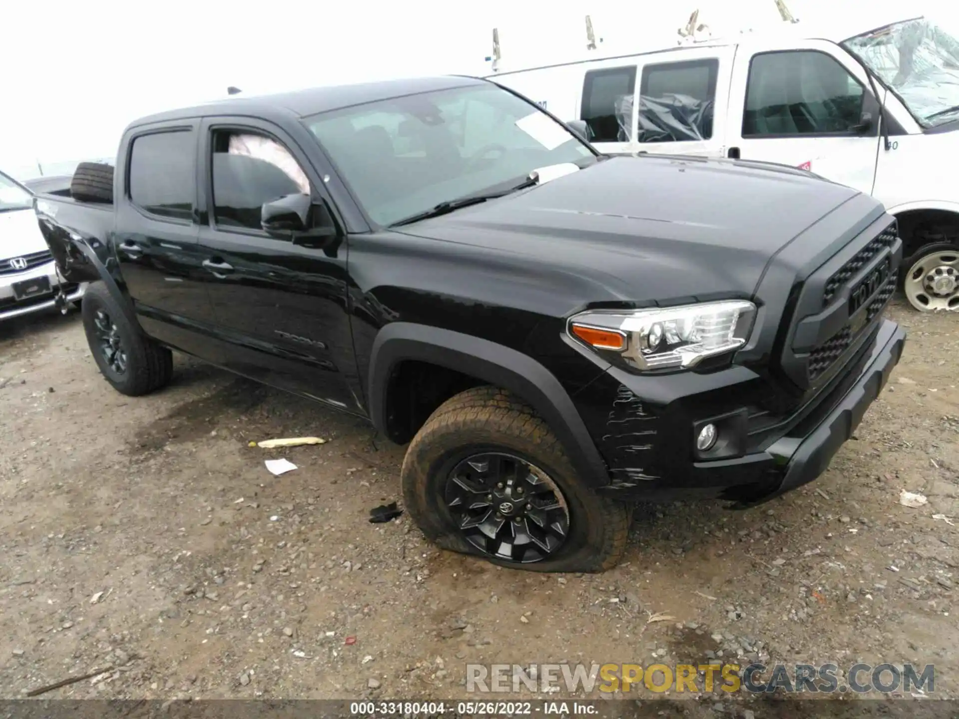 1 Photograph of a damaged car 5TFCZ5AN6KX192044 TOYOTA TACOMA 4WD 2019