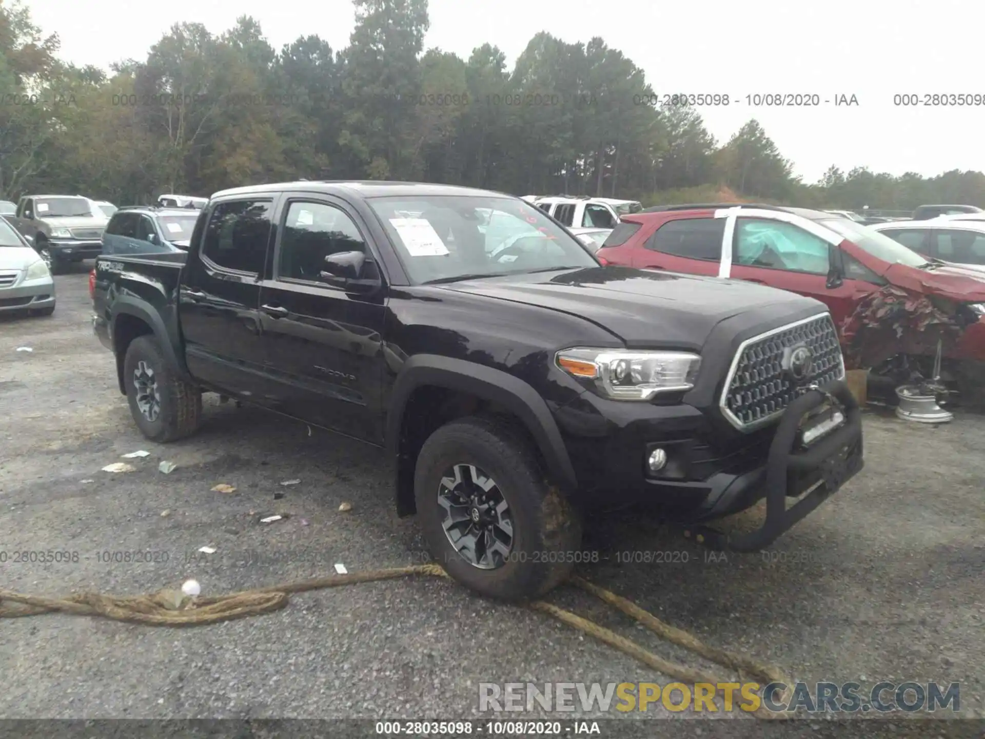 1 Photograph of a damaged car 5TFCZ5AN6KX199172 TOYOTA TACOMA 4WD 2019