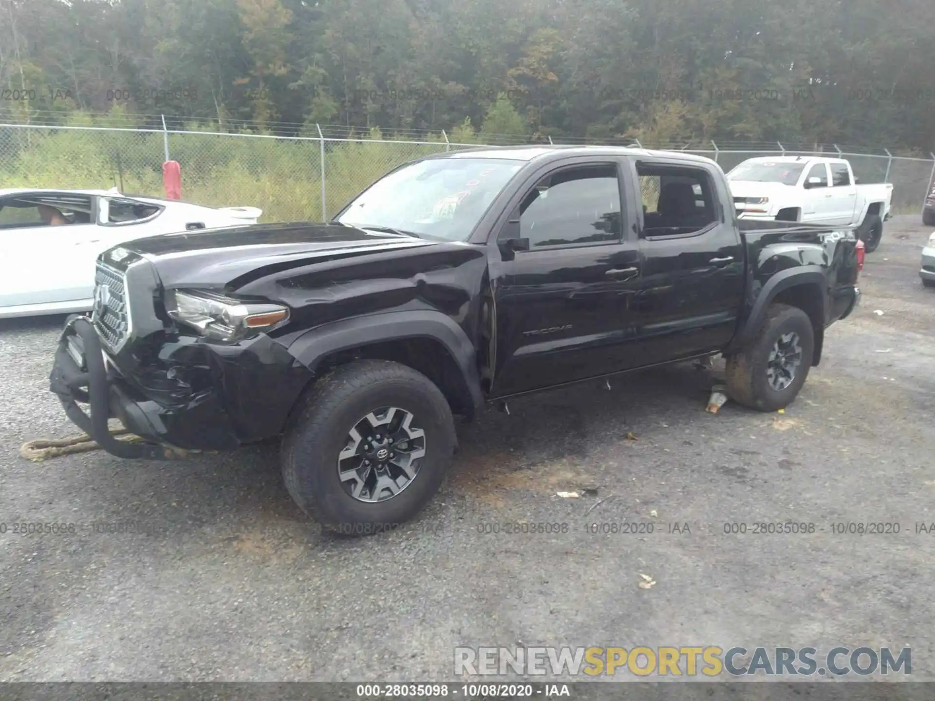 2 Photograph of a damaged car 5TFCZ5AN6KX199172 TOYOTA TACOMA 4WD 2019