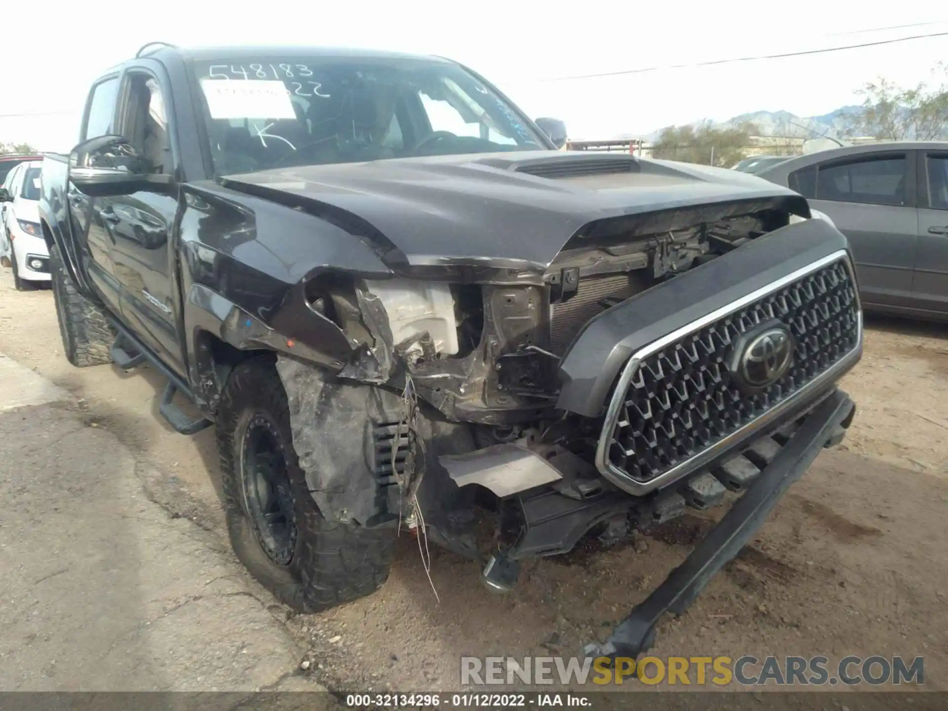 6 Photograph of a damaged car 5TFCZ5AN7KX178346 TOYOTA TACOMA 4WD 2019