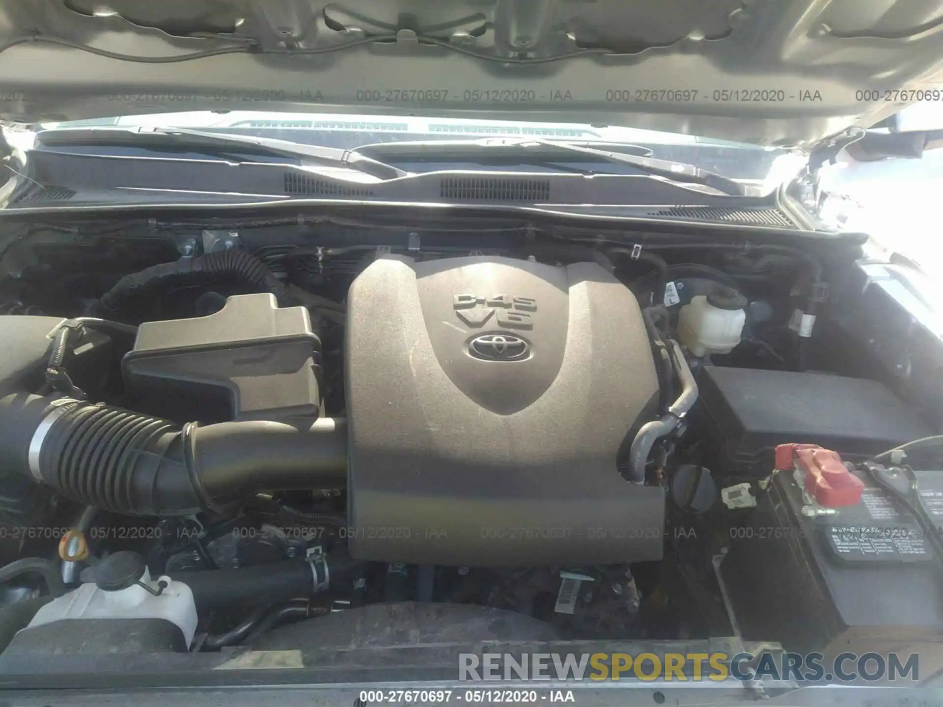 10 Photograph of a damaged car 5TFCZ5AN7KX181571 TOYOTA TACOMA 4WD 2019