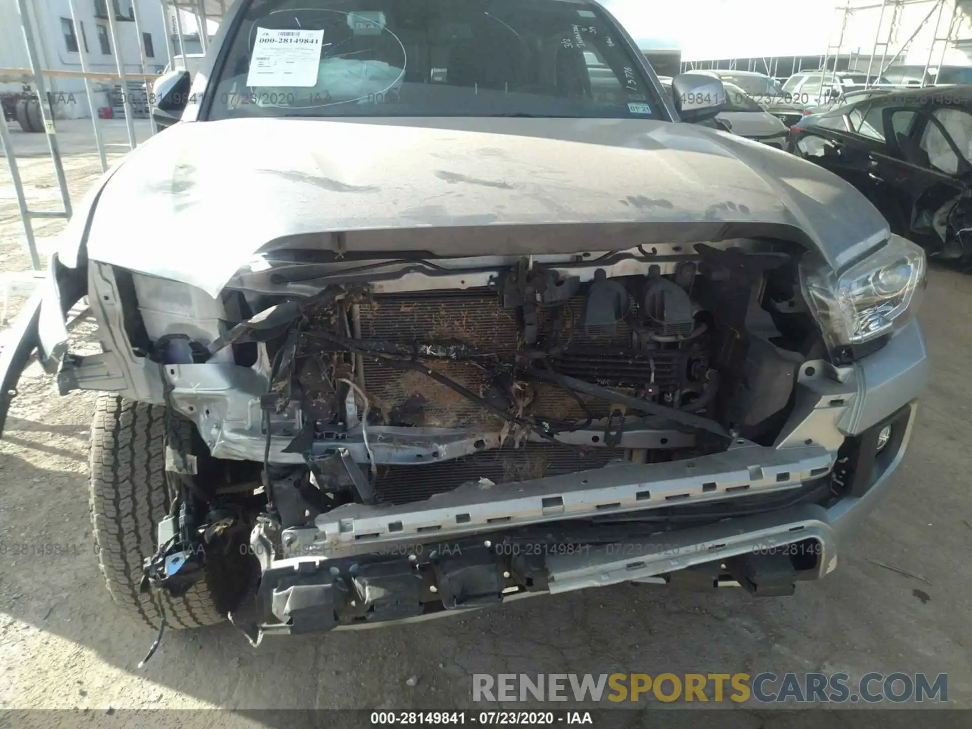 6 Photograph of a damaged car 5TFCZ5AN7KX186494 TOYOTA TACOMA 4WD 2019