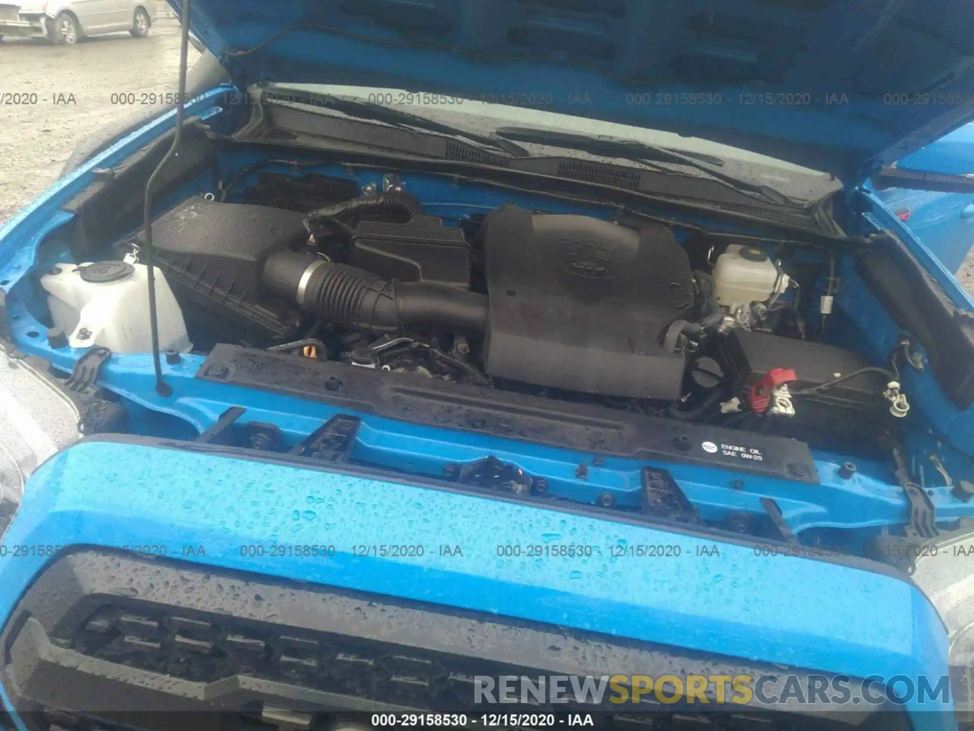 10 Photograph of a damaged car 5TFCZ5AN7KX188097 TOYOTA TACOMA 4WD 2019